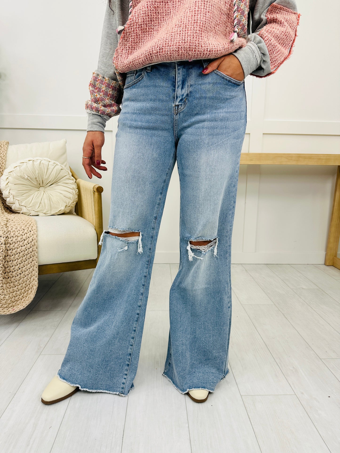 Mica Wide Strides Super Wide Flare Jeans in Reg/Curvy