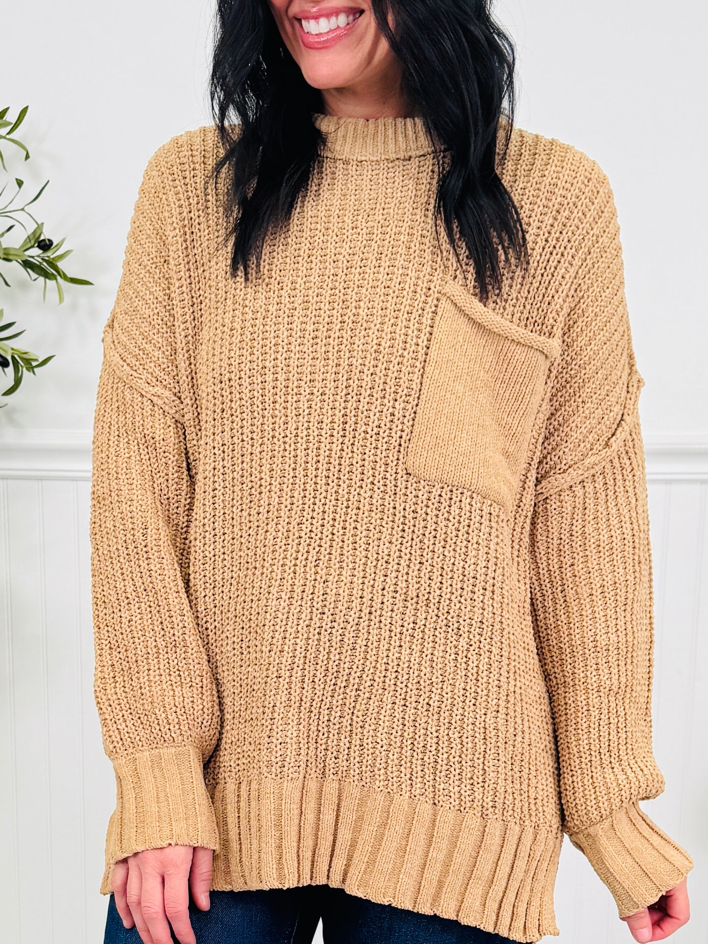 Casual Company Sweater In Mocha