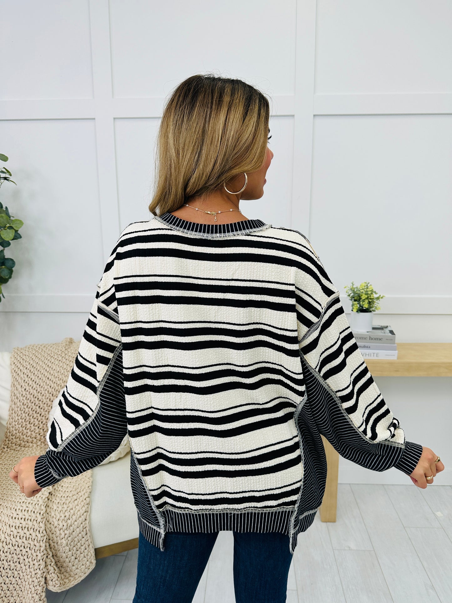 In Line With Style Pullover