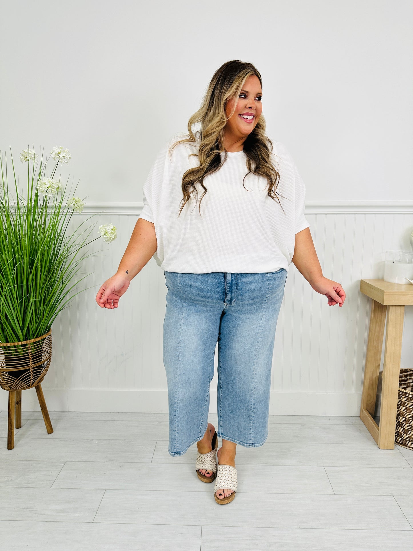 Judy Blue Spring Forward Cropped Wide Leg Jeans