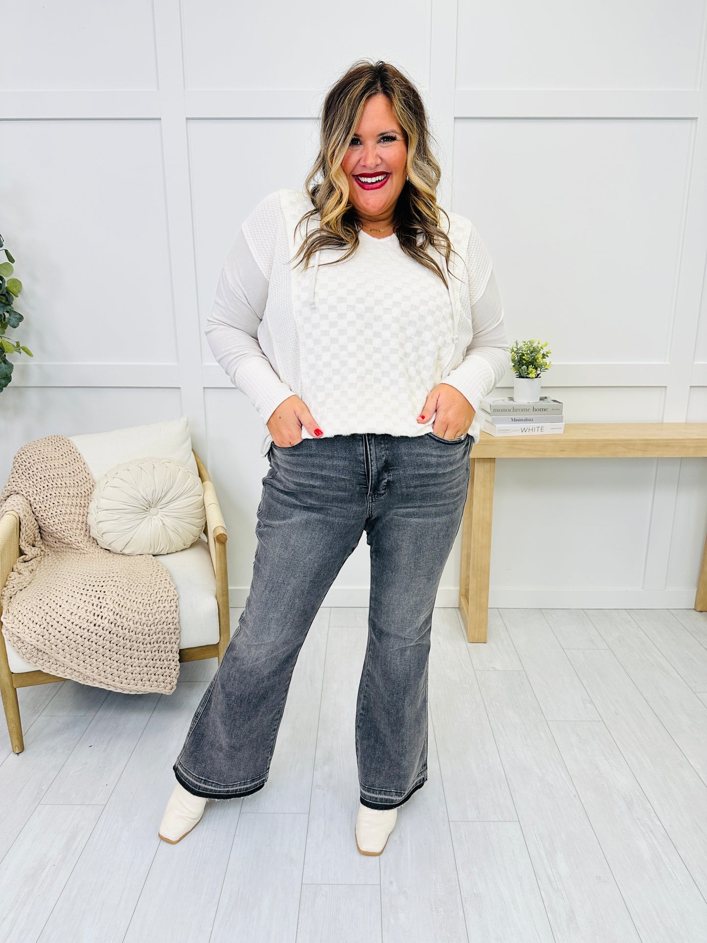 Judy Blue Midnight Moves Tummy Control Flare Jeans