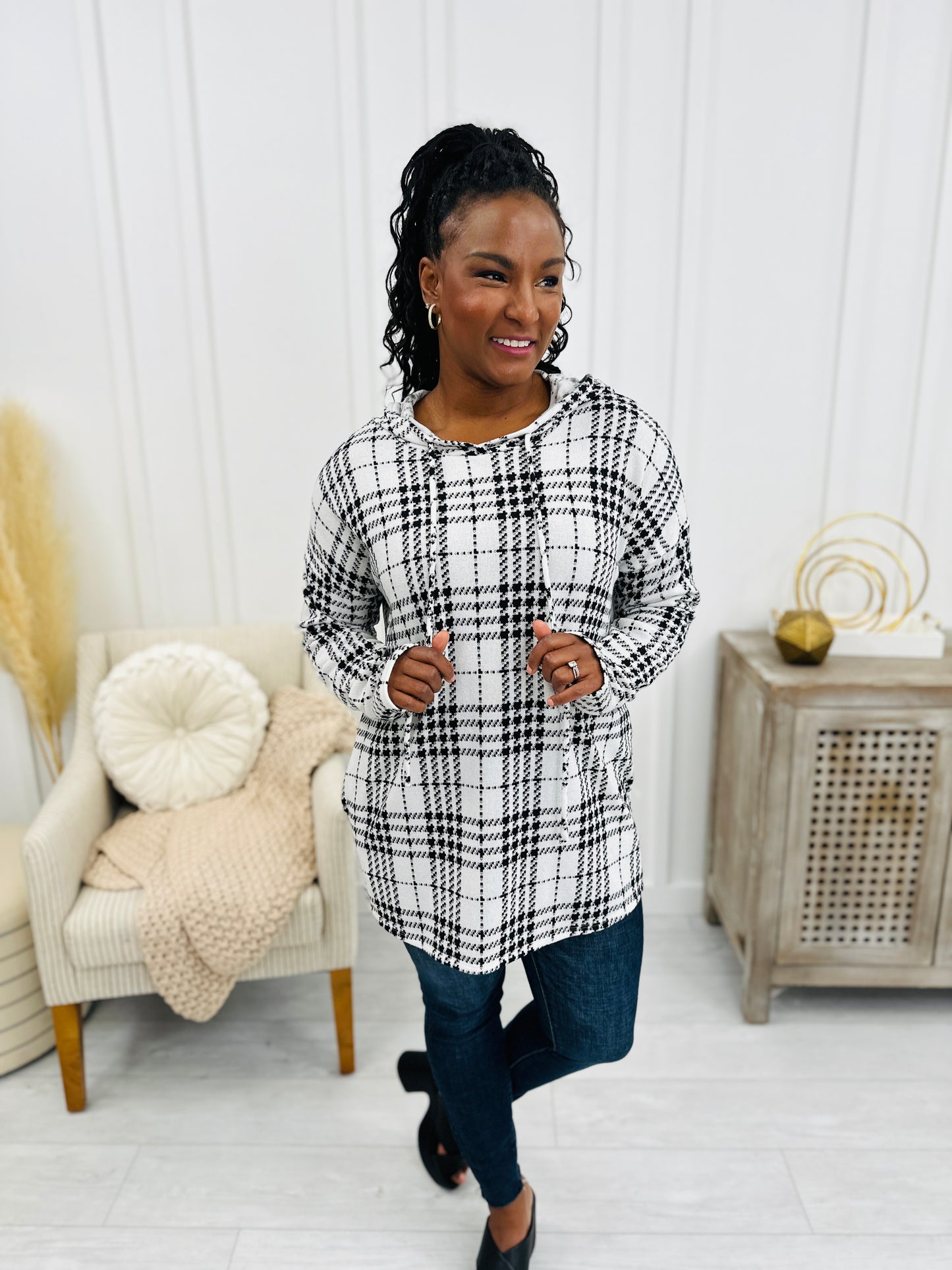 REG/CURVY Pretty In Plaid Hoodie