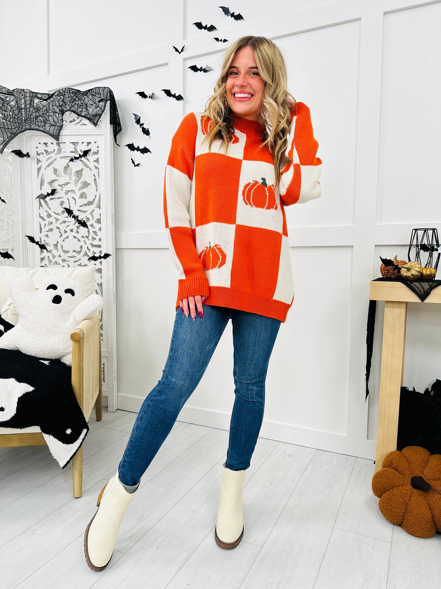 REG/CURVY Pumpkin Perfection Sweater