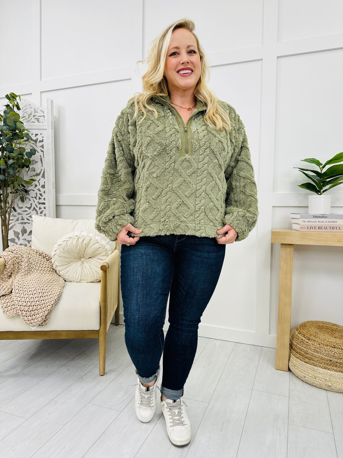 REG/CURVY Fuzzy Hug Pullover- Multiple Colors!