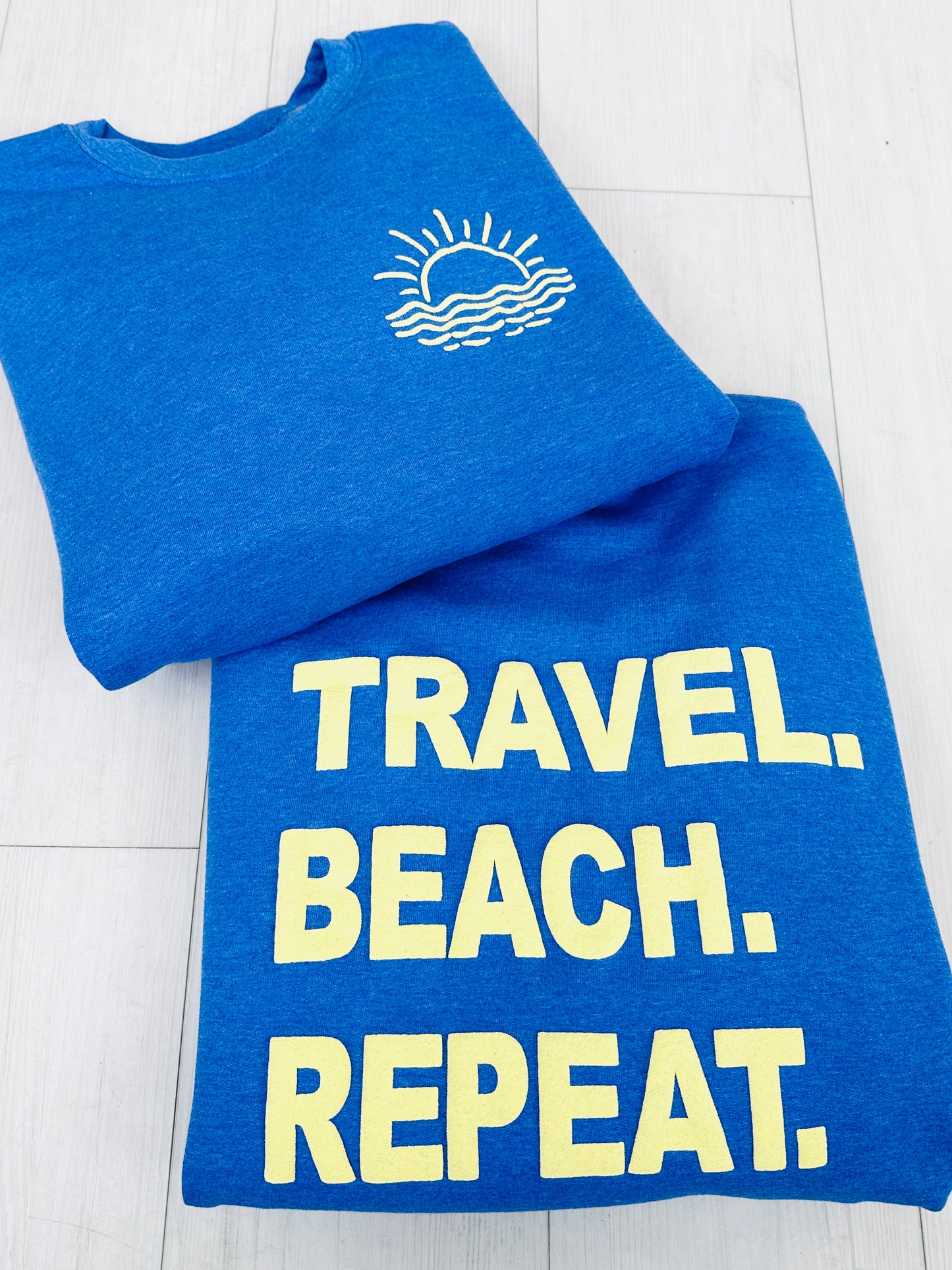 Travel Beach Repeat Graphic Crewneck Sweatshirt