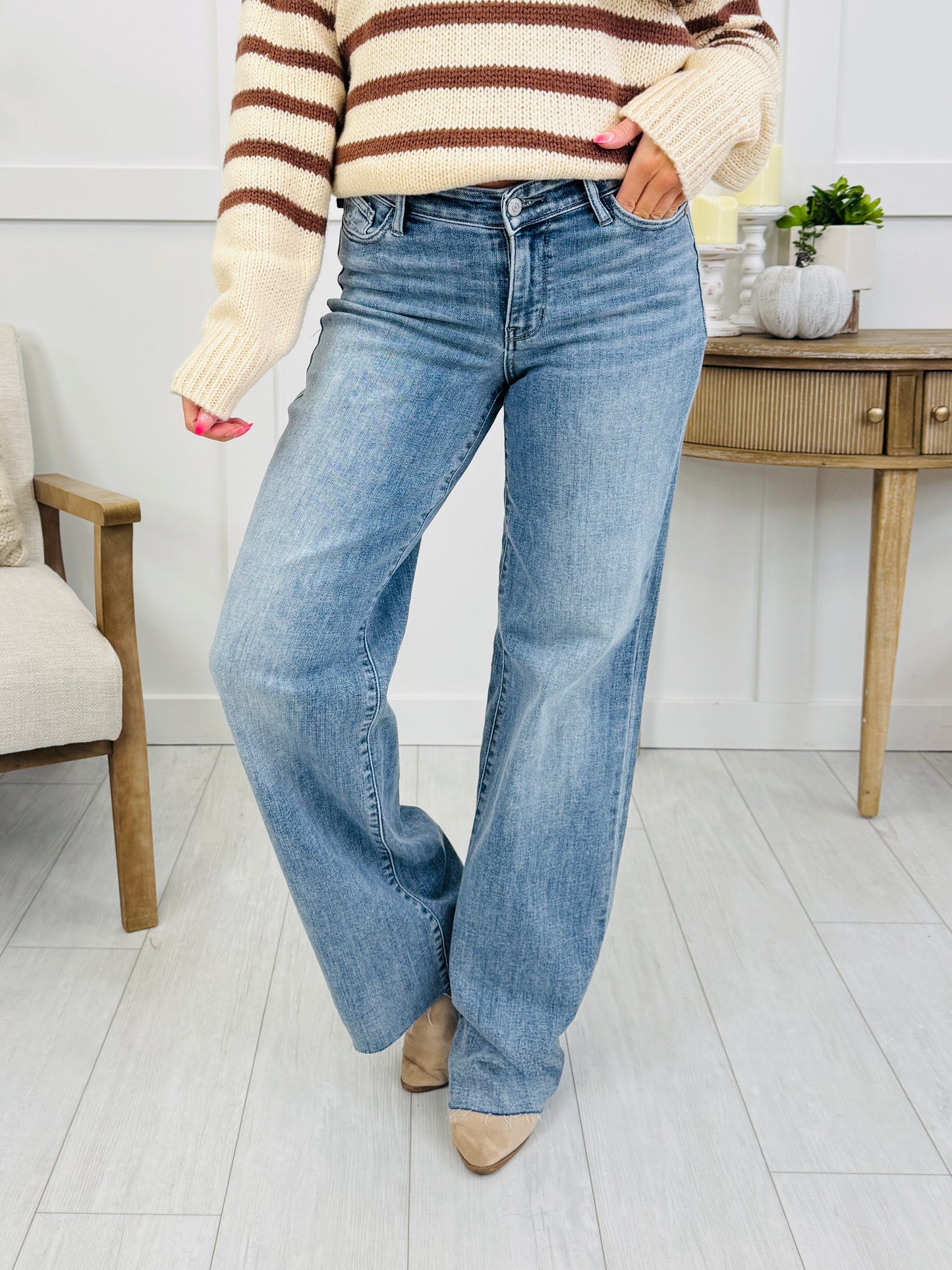 Judy Blue Here & Now Baggy Jeans