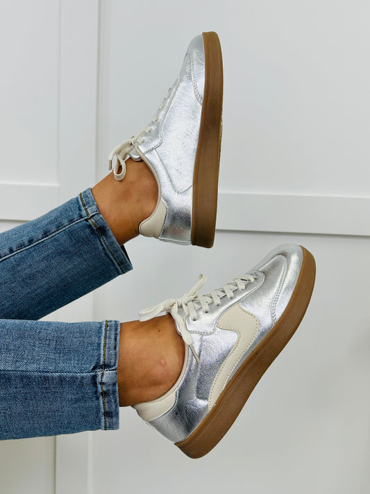 The Classic Step Shoes In Silver