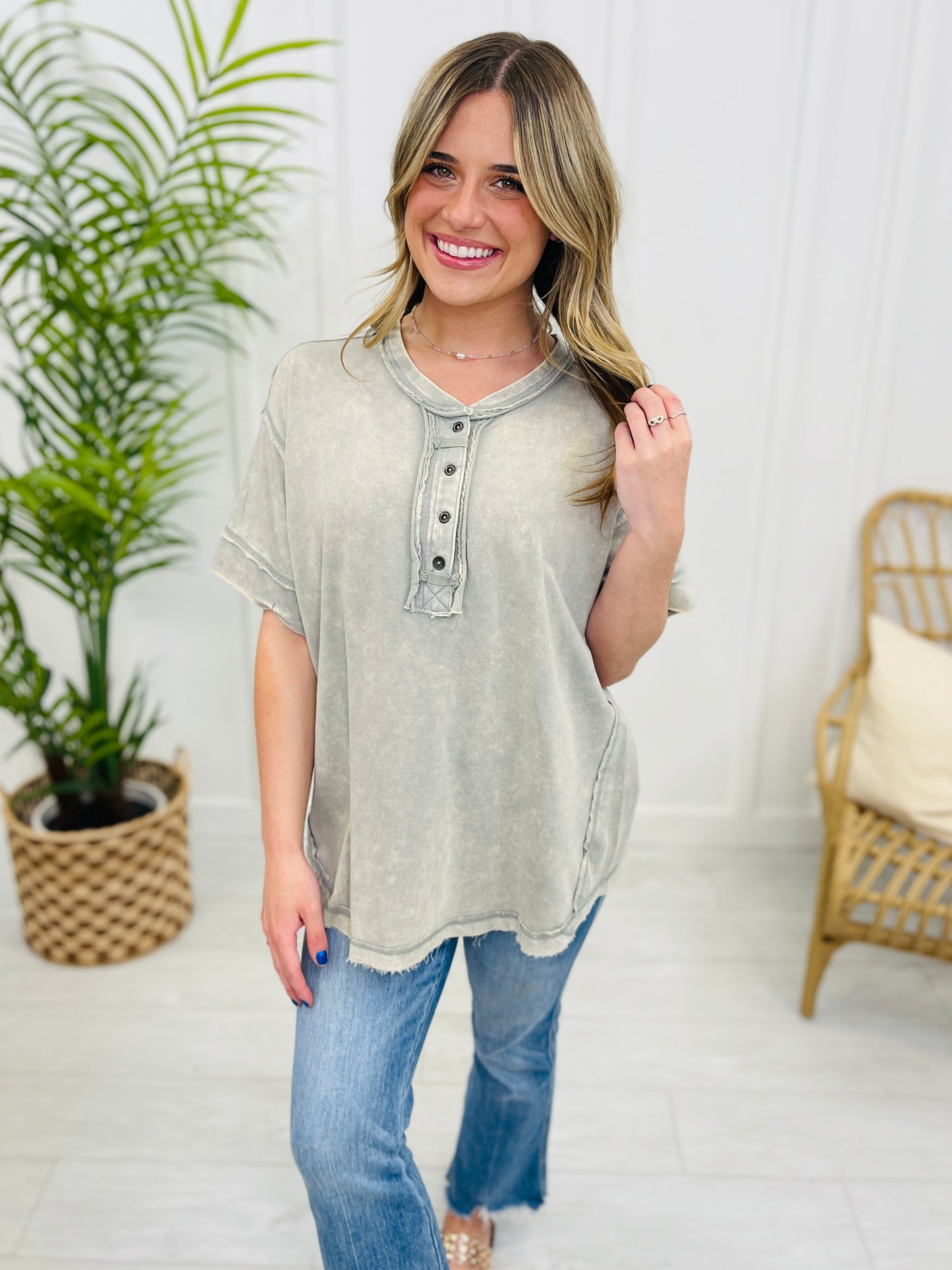 DOORBUSTER! Our Love Connection Top- Multiple Colors!