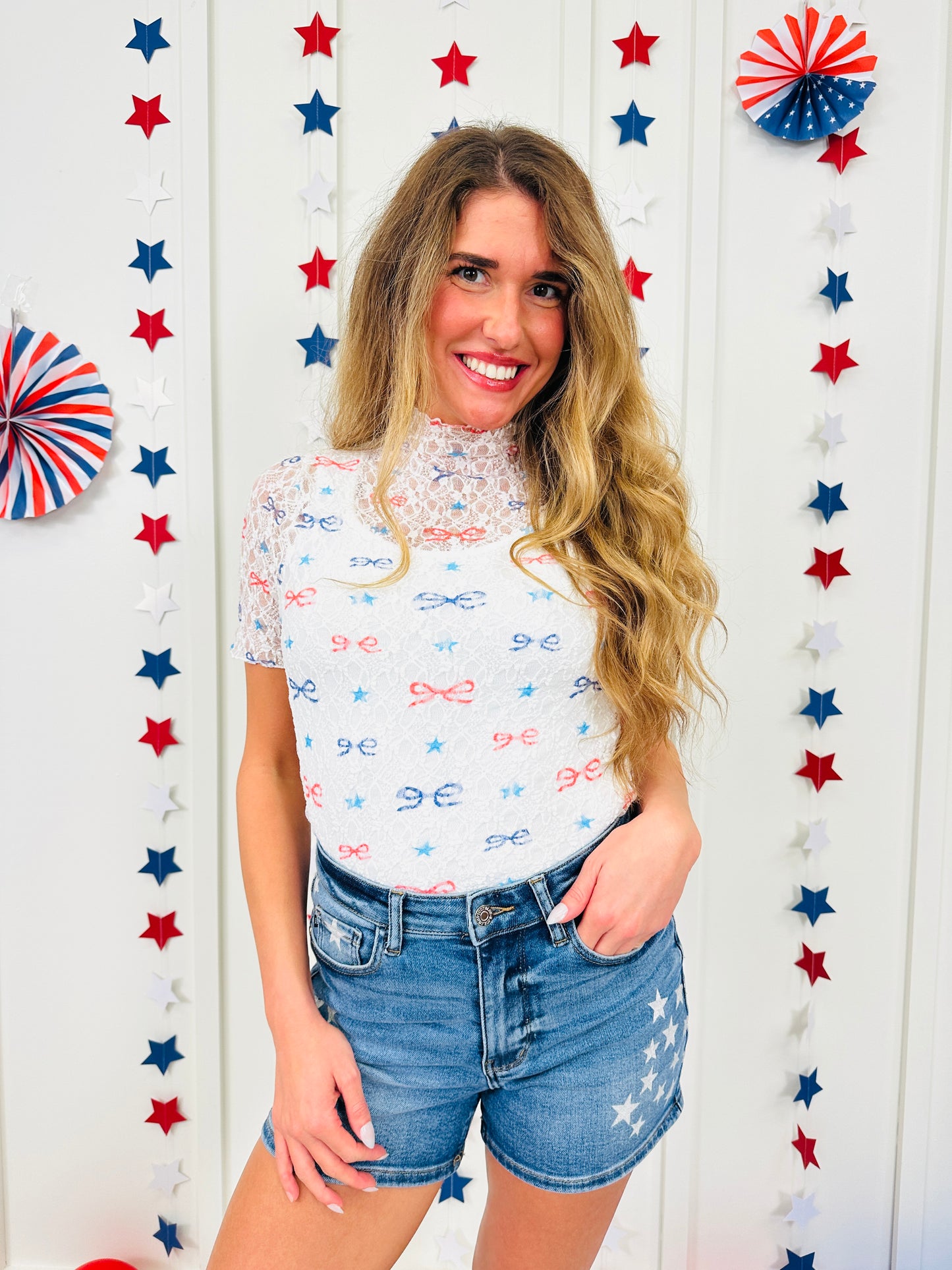 Red, White & Bows Top