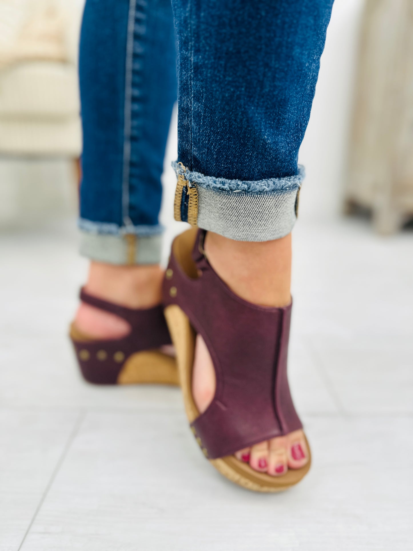 Pier Perfection Wedges In Burgundy Smooth