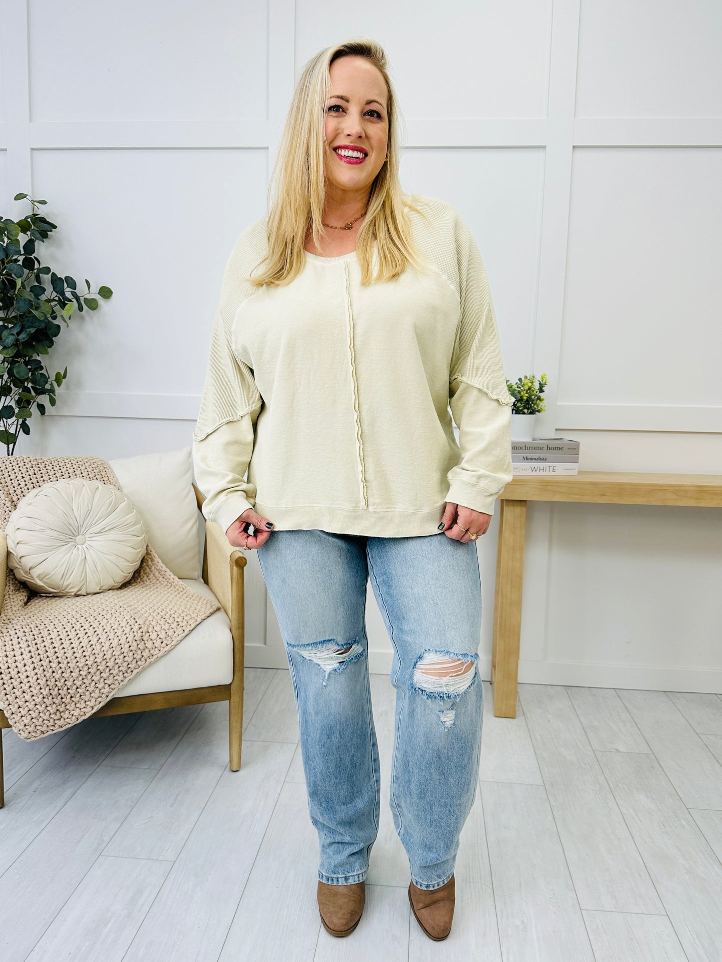 Judy Blue Back in the Groove Rigid Magic 90's Straight Leg Jeans in Reg/Curvy