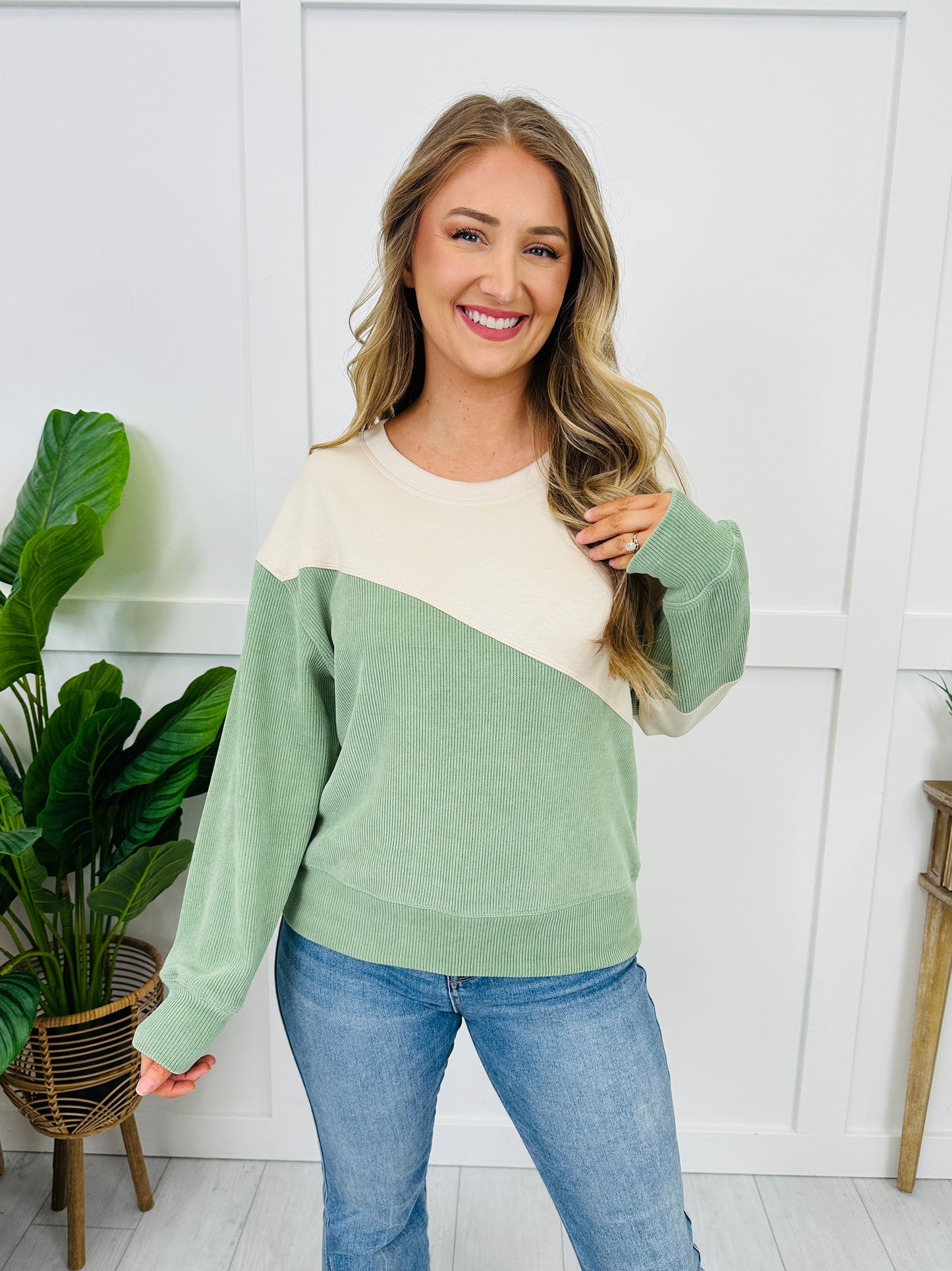 Contrast Comfort Pullover In Multiple Colors