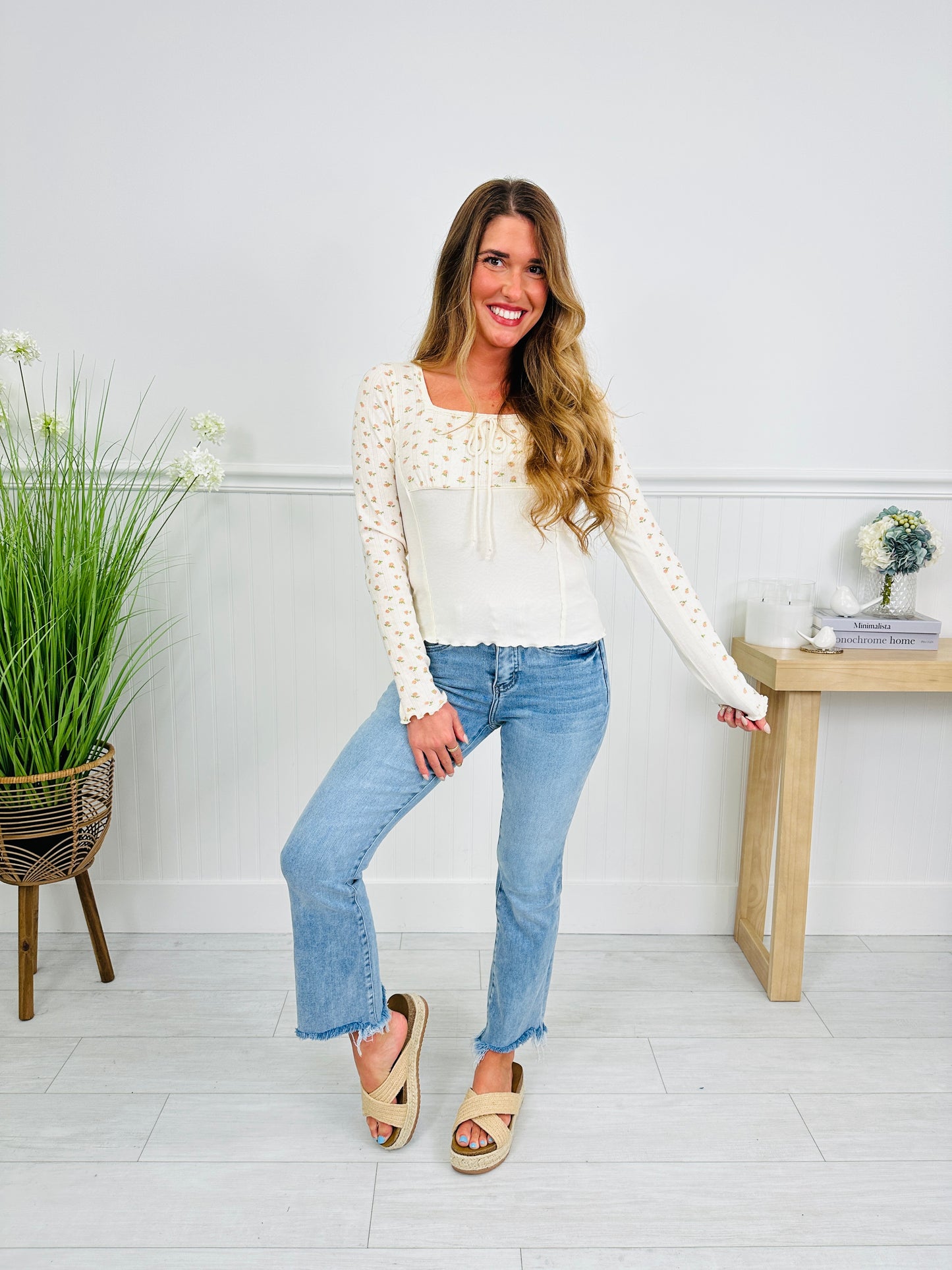 Delicate Days Top In Ecru