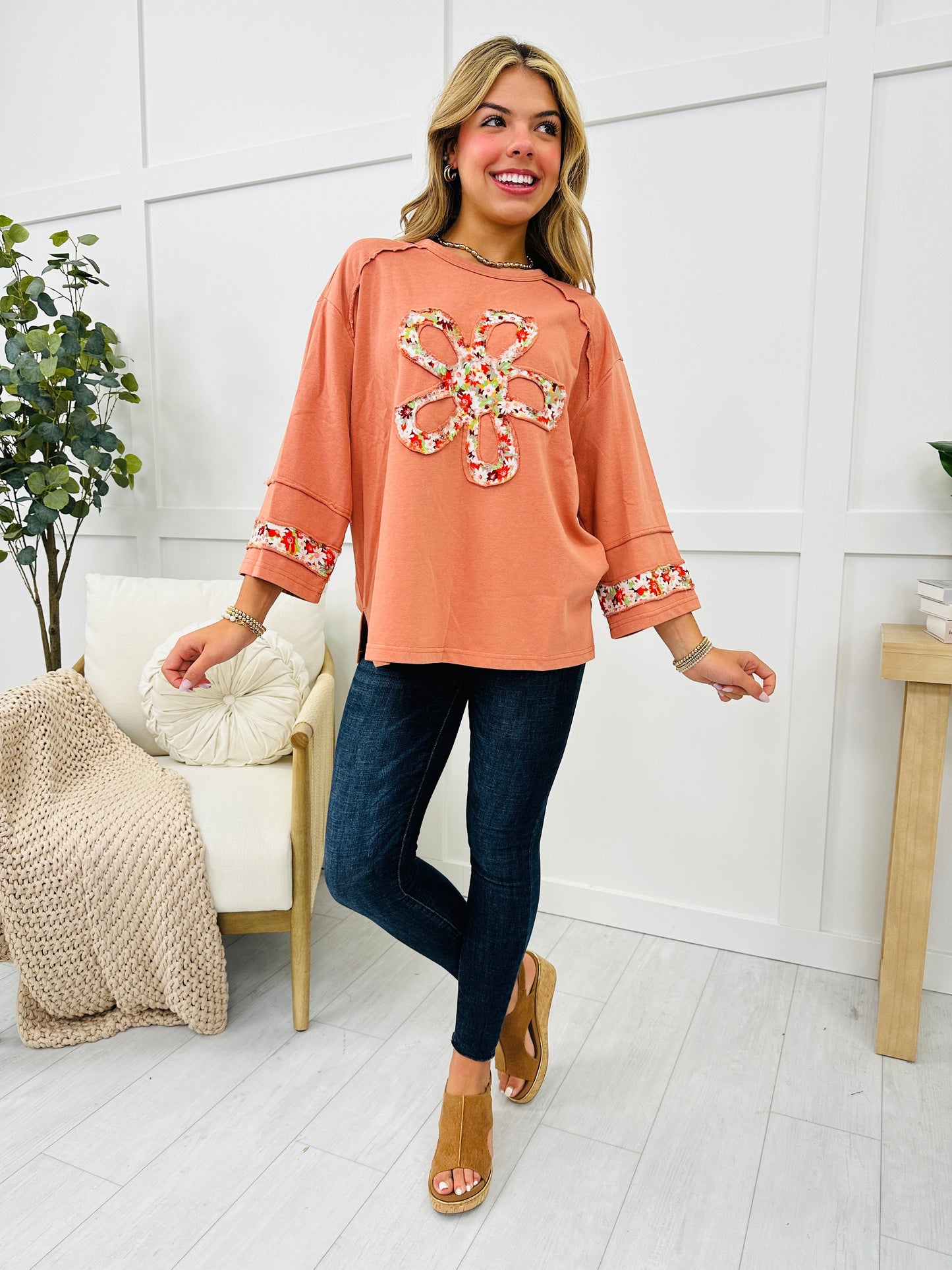 REG/CURVY Strolling The Flower Patch Top- Multiple Colors!