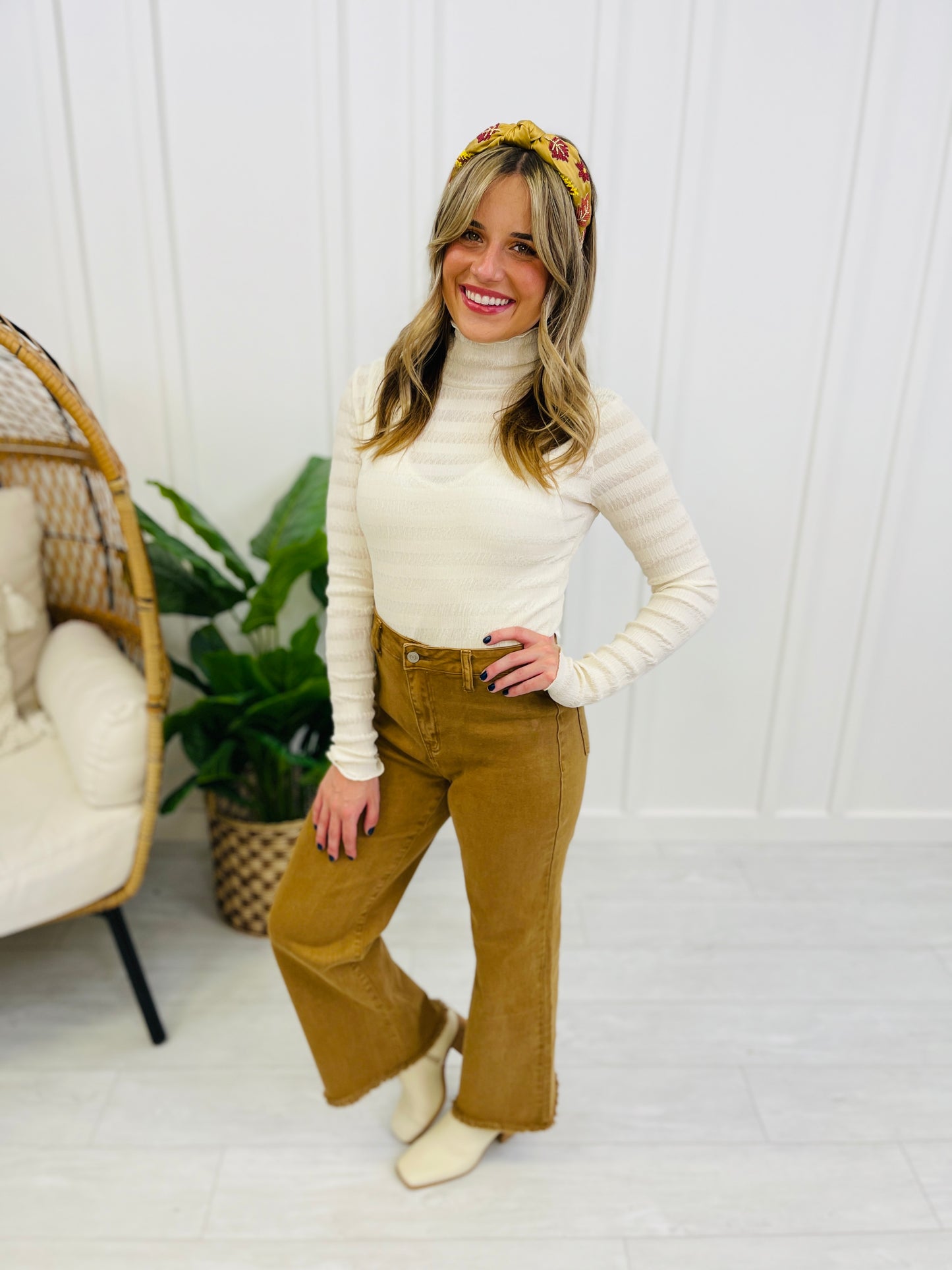 DOORBUSTER! Always Right Straight Wide Cutoff Pants- Multiple Colors!