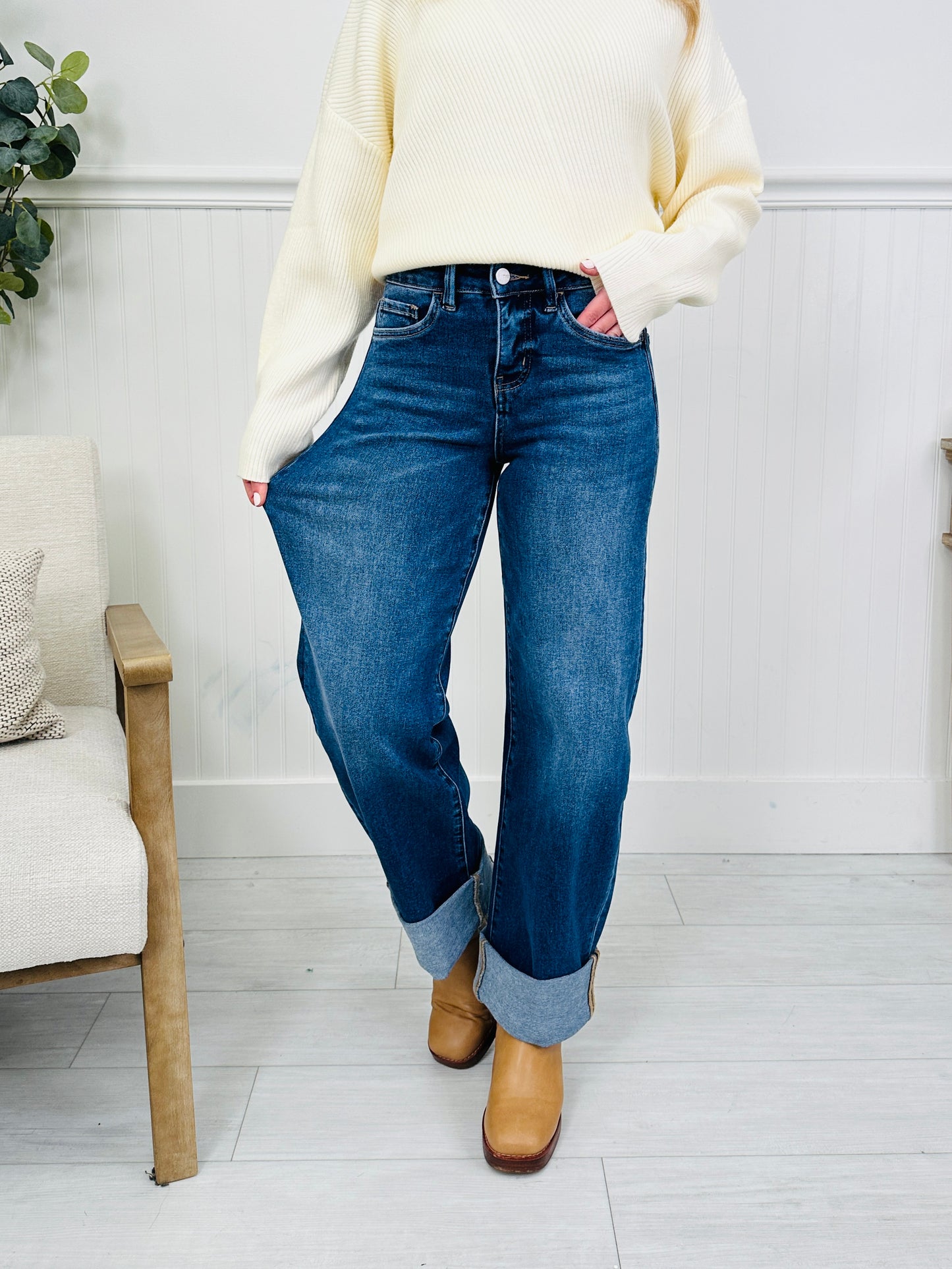 Basic But Better Slim Barrel Tummy Control Jeans