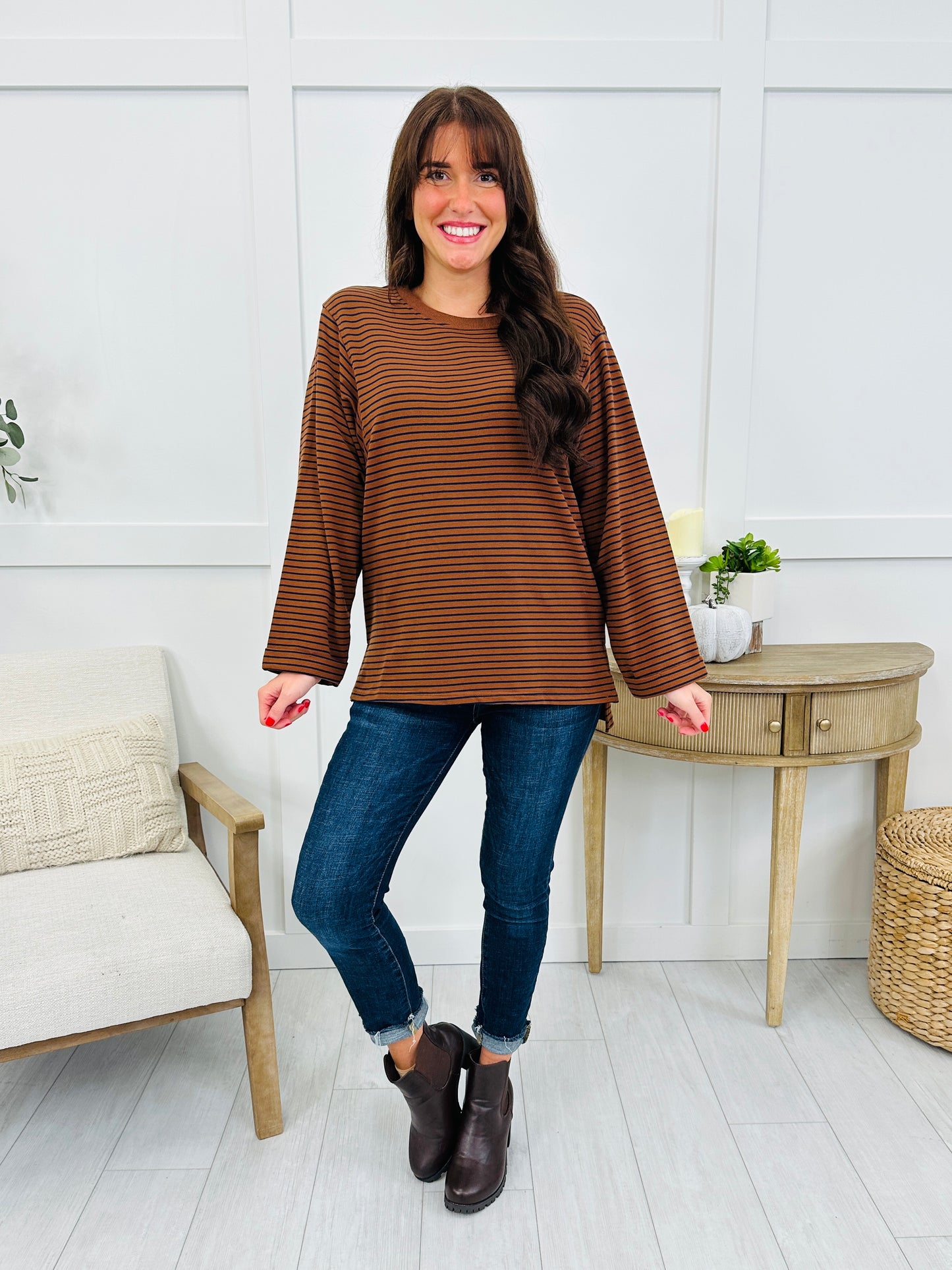 Soft Focus Pullover in Chocolate