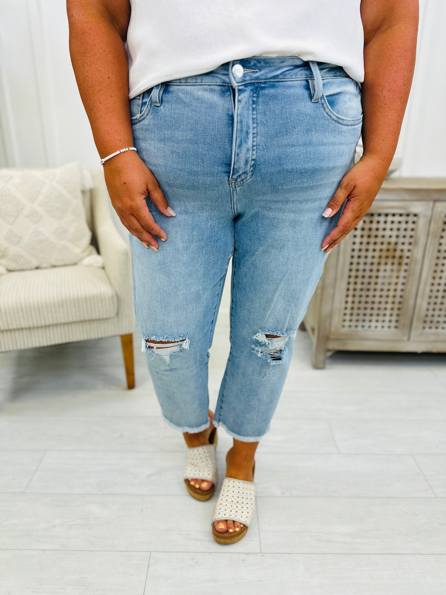 RFM Better Days Cropped Slim Straight Jeans in Reg/Curvy