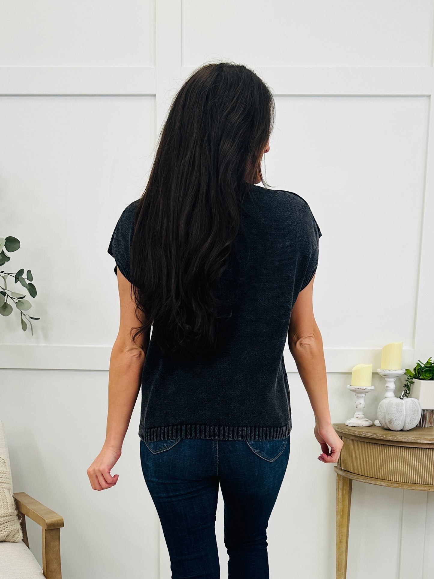 The Signature Stitch Top In Black