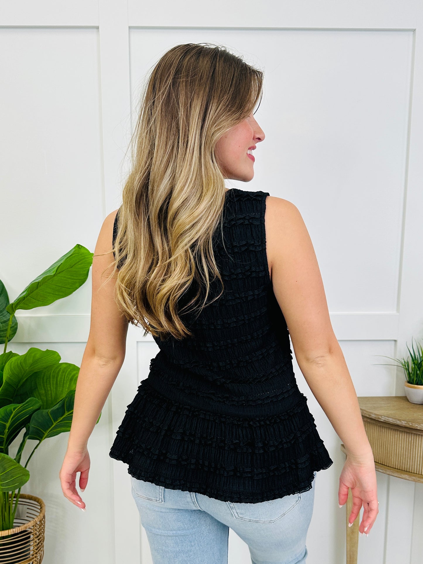 Let Yourself Shine Tank Top In Black