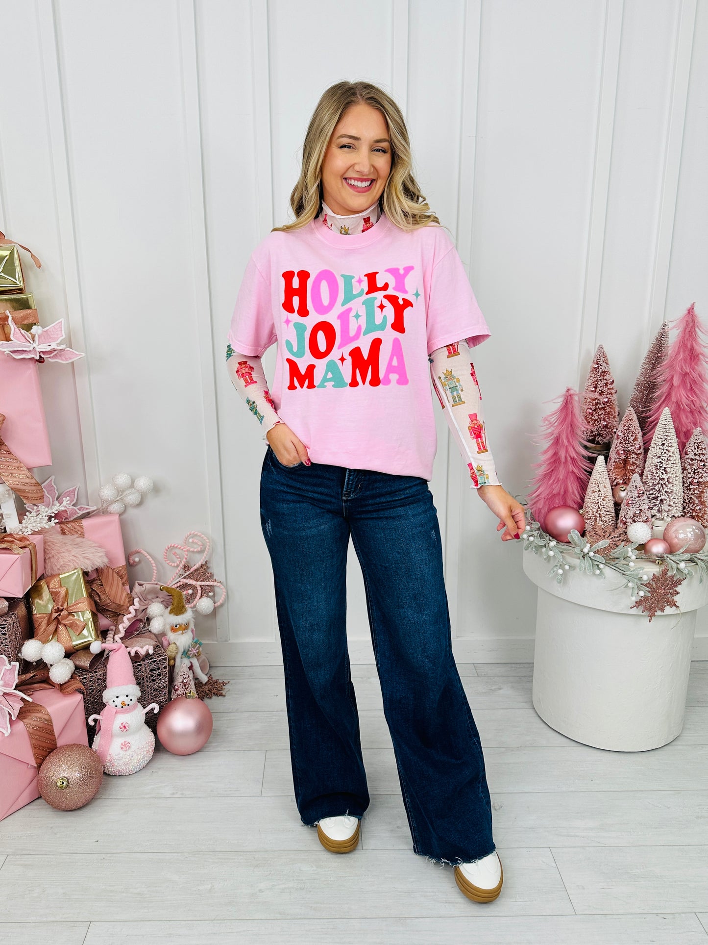 Holly Jolly Mama Graphic Tee