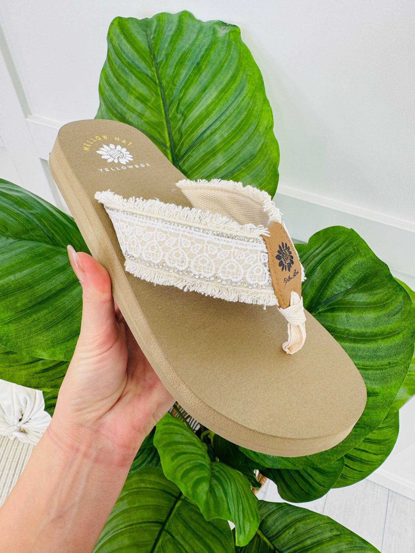 Barefoot in the Breeze Flip Flops In Taupe