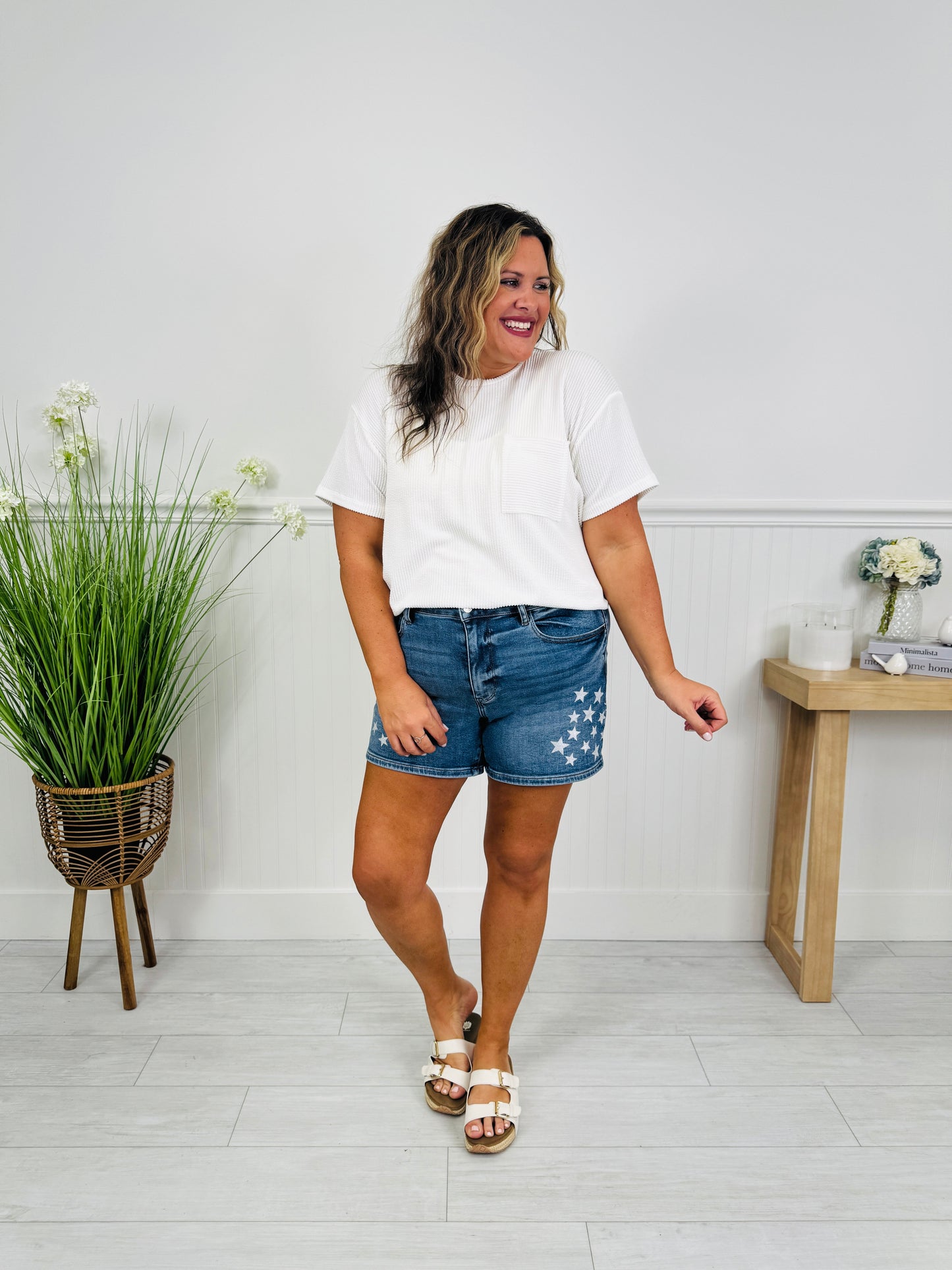 Judy Blue Star of Summer Shorts