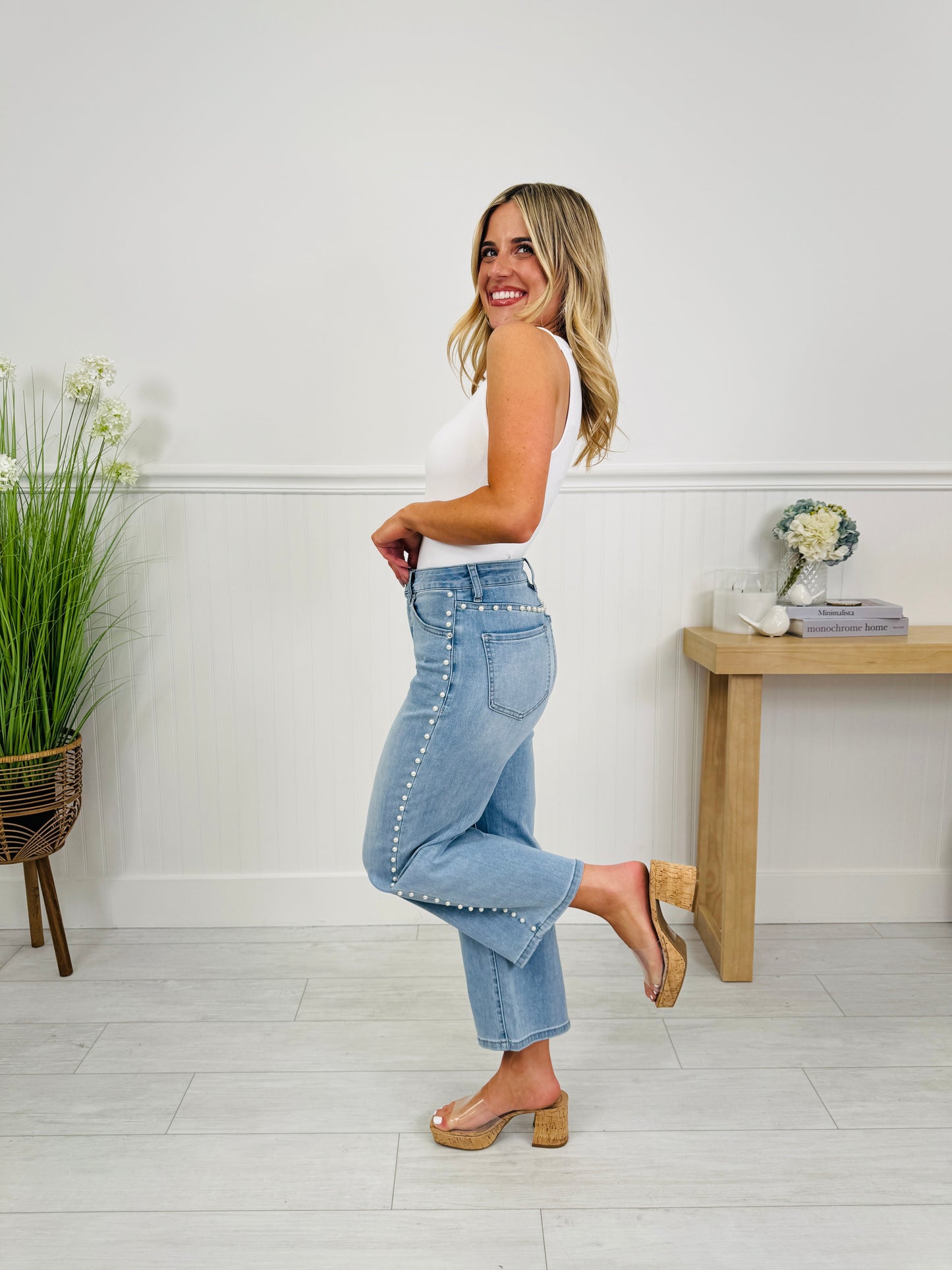 Pearl Pop Cropped Wide Leg Tummy Control Jeans