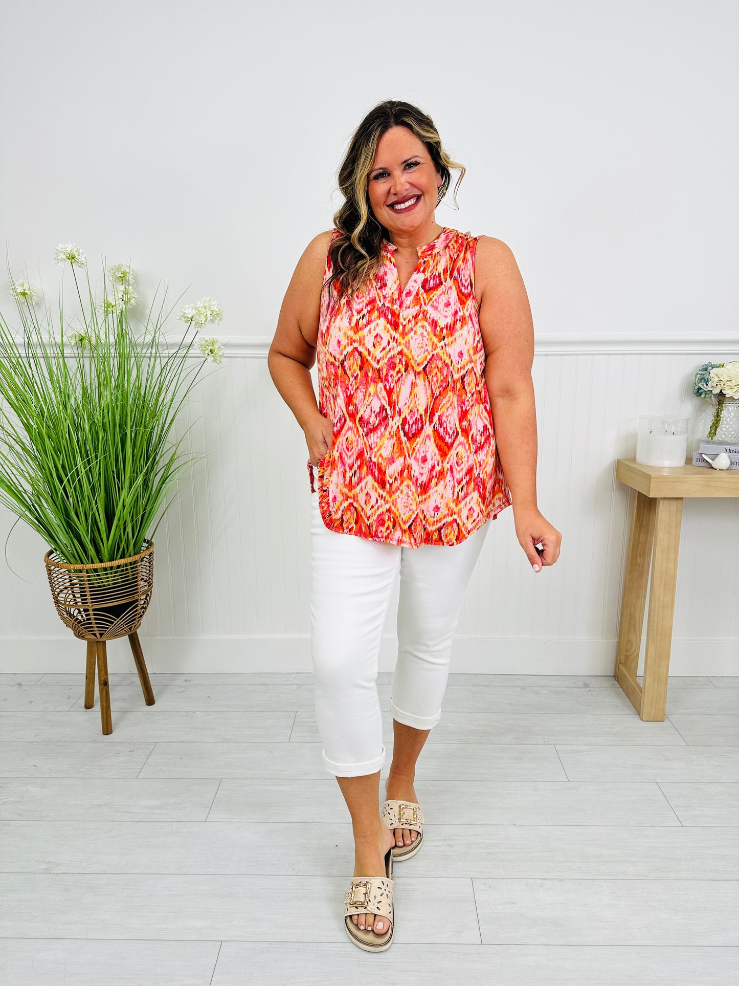 Sunshine Energy Top in Scottsdale Print