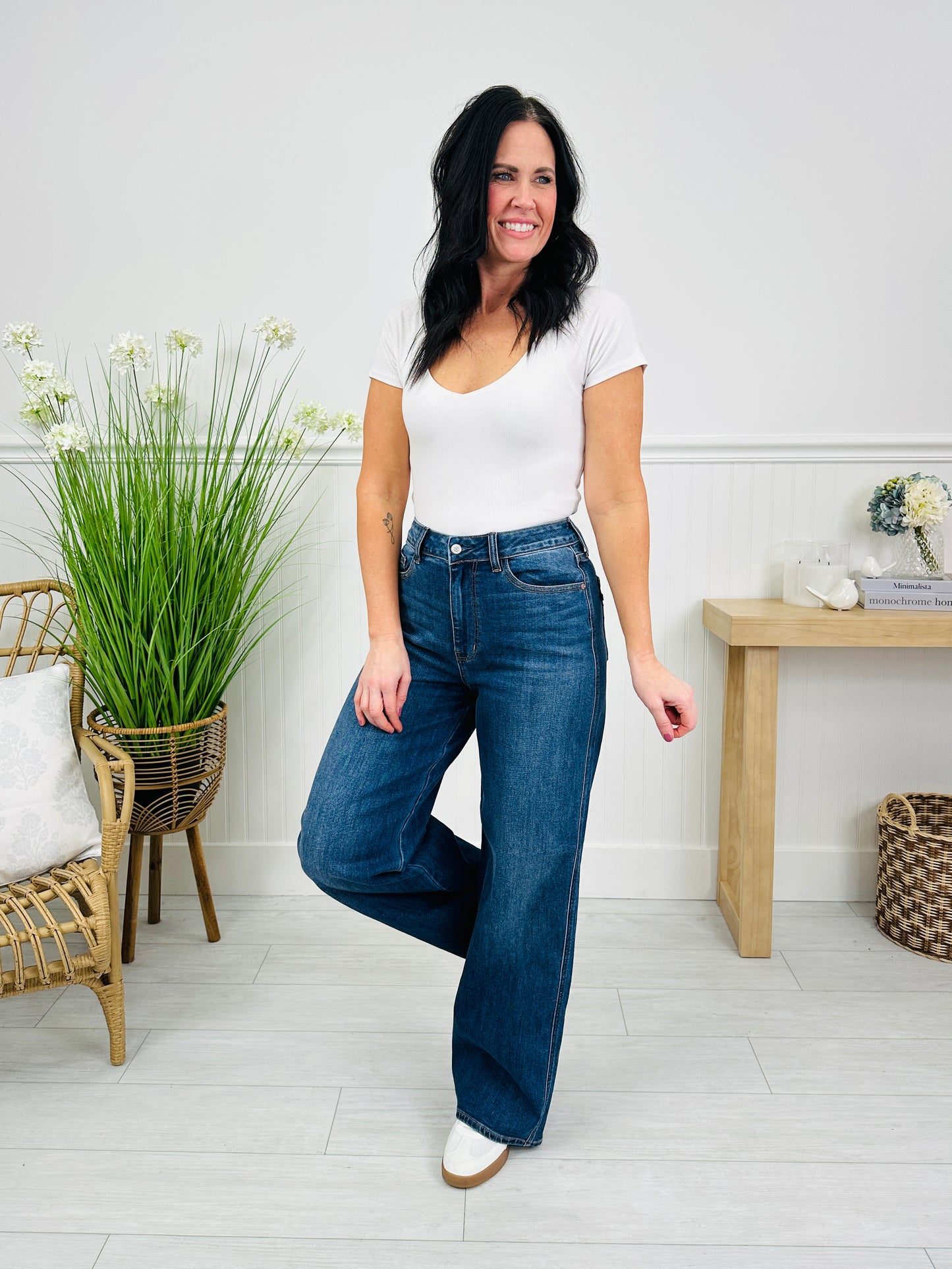 Judy Blue Everyday Ease Baggy Jeans