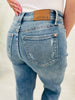 Judy Blue Play it Straight Jeans in Reg/Curvy