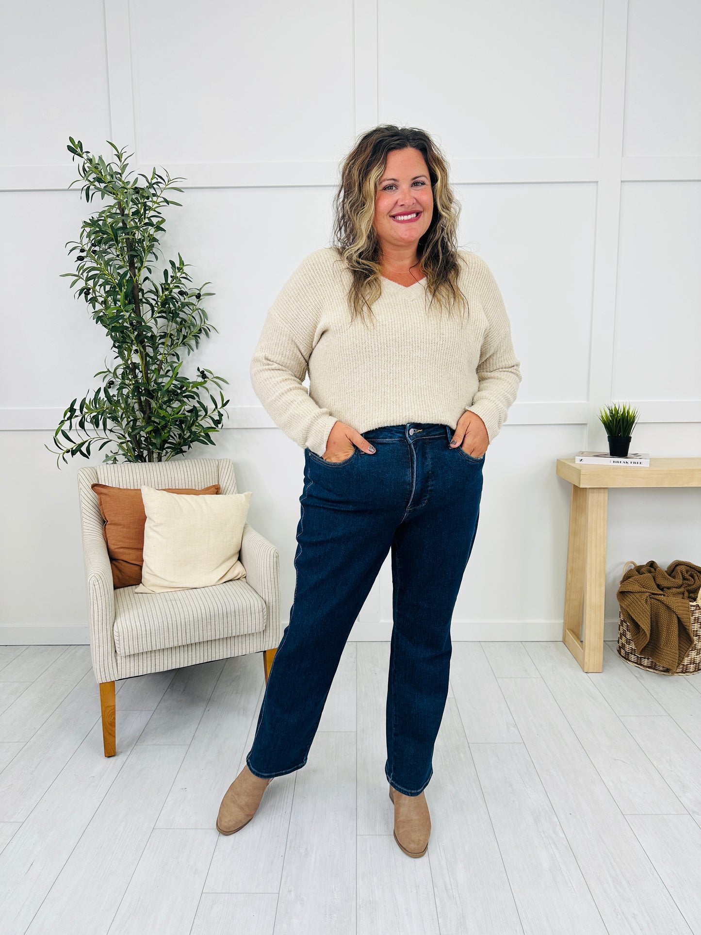 Judy Blue Crazy in Love Tummy Control Straight Leg Jeans