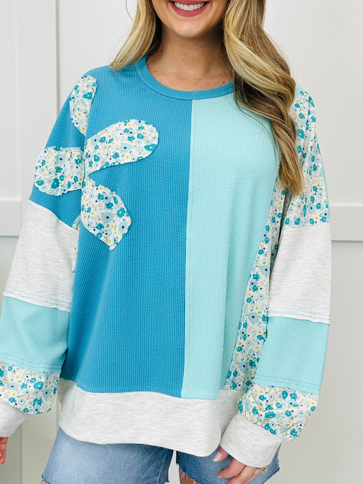 Fresh Blooms Top In Mint