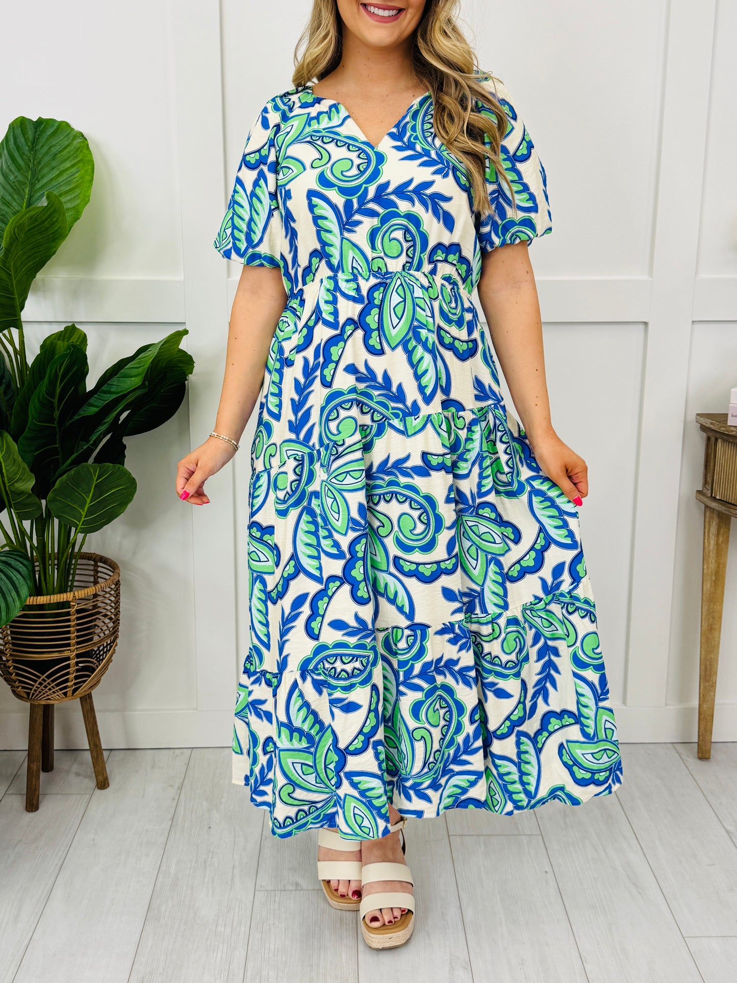 Effortless Escape Dress In Royal