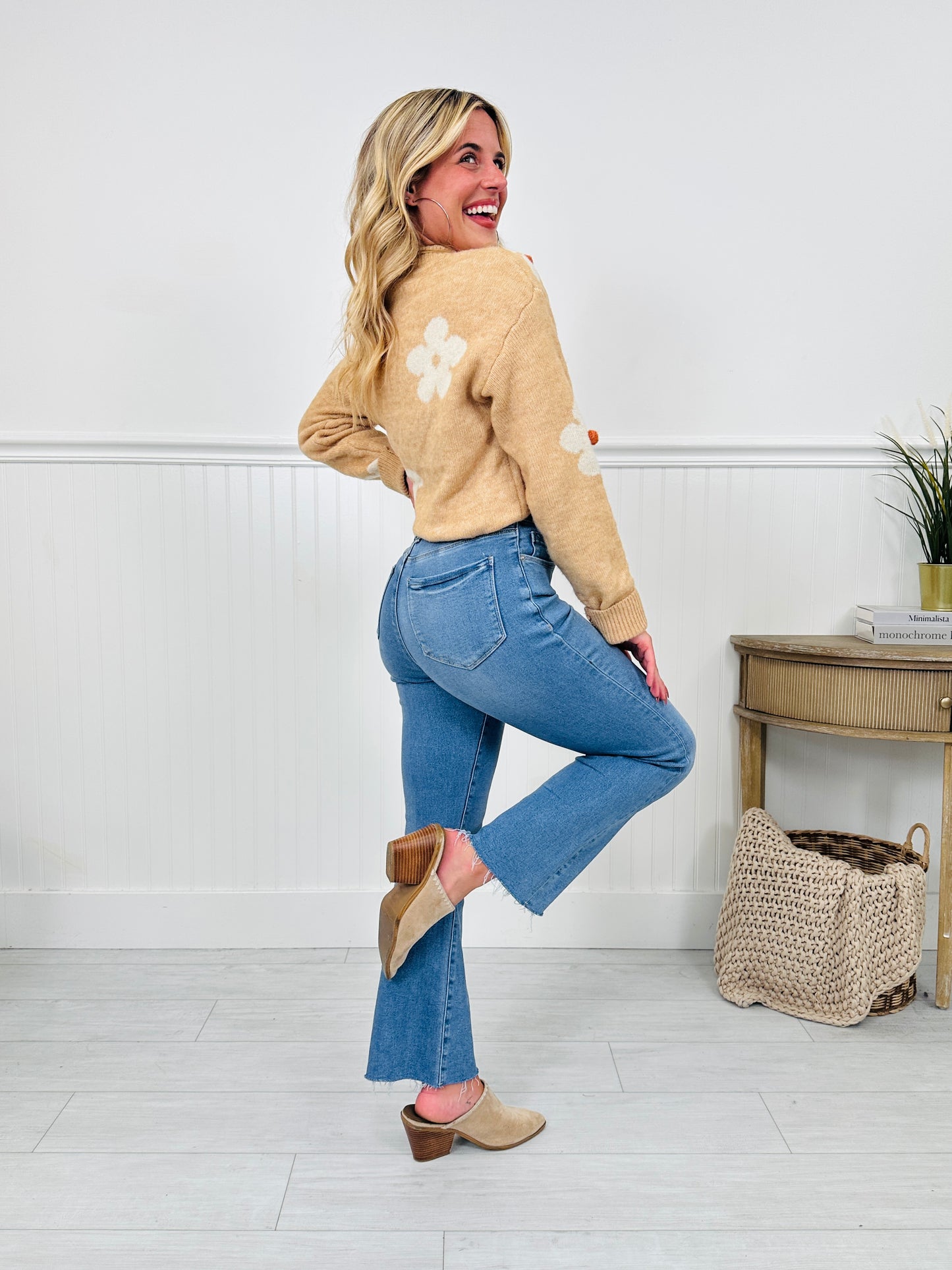 Soft Spot Tummy Control Cropped Kick Flare Jeans