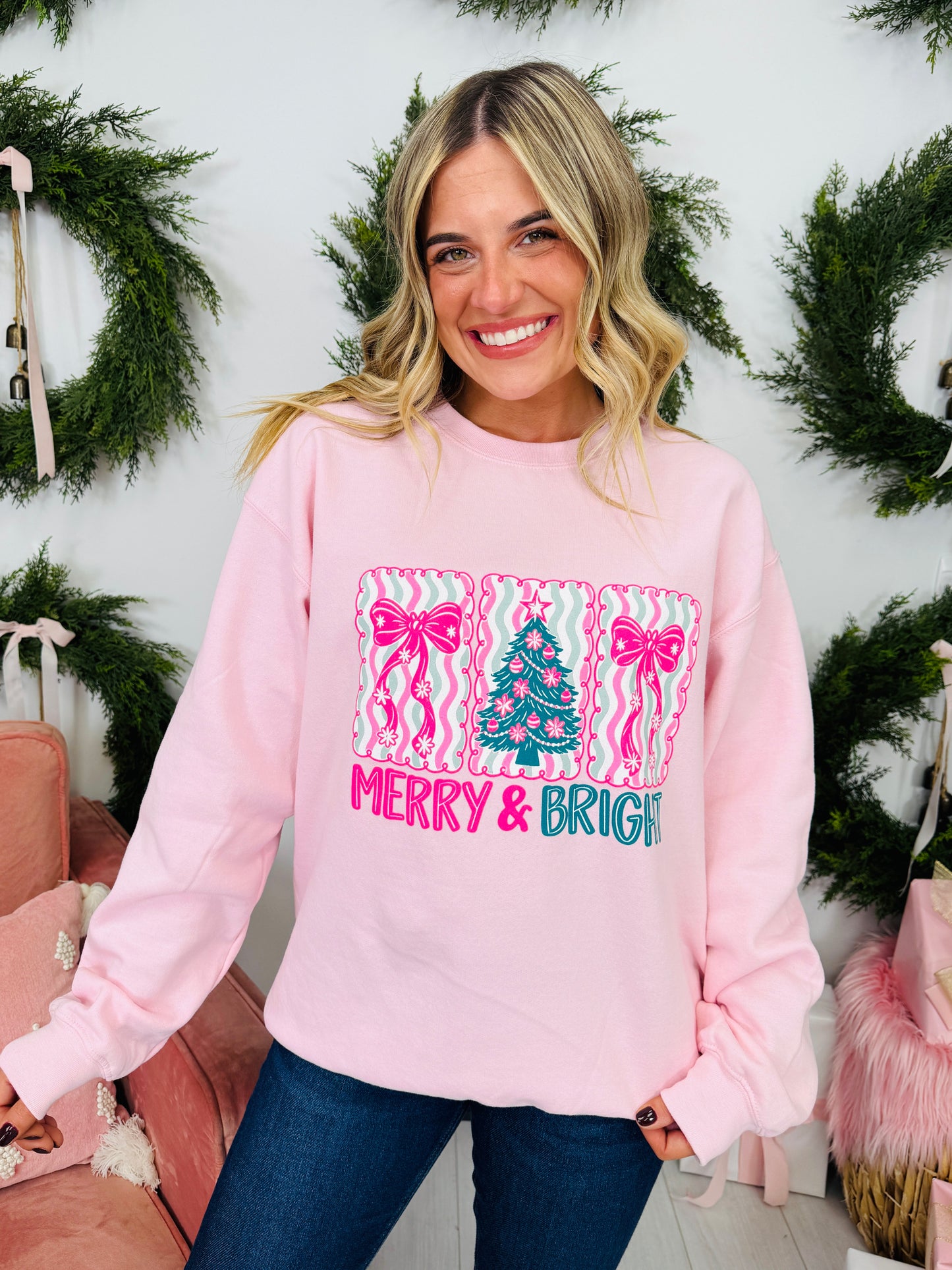 Merry & Bright Graphic Crewneck Sweatshirt