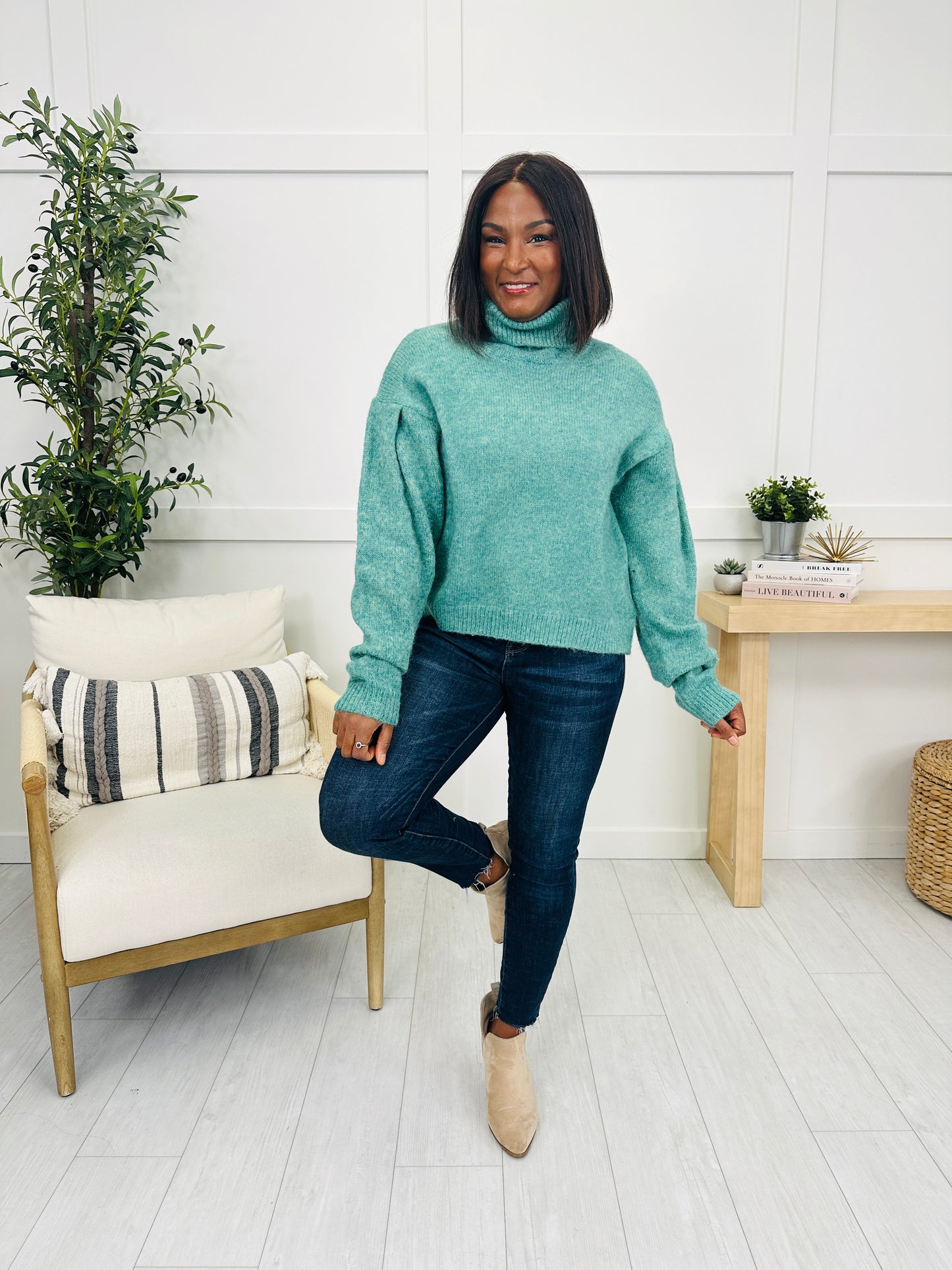 Hideaway Heart Sweater in Mermaid