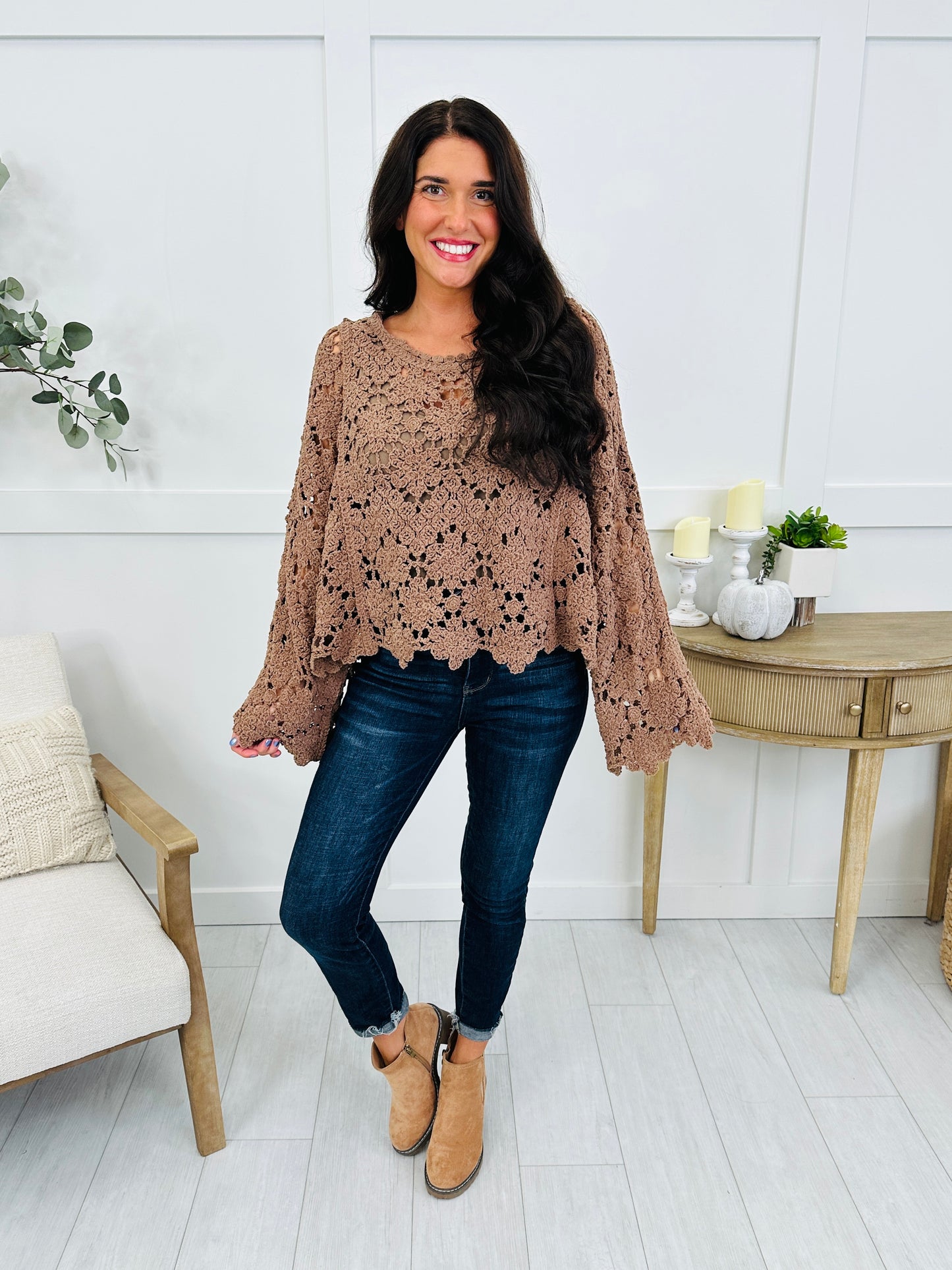 Sunday Romance Top In Chocolate