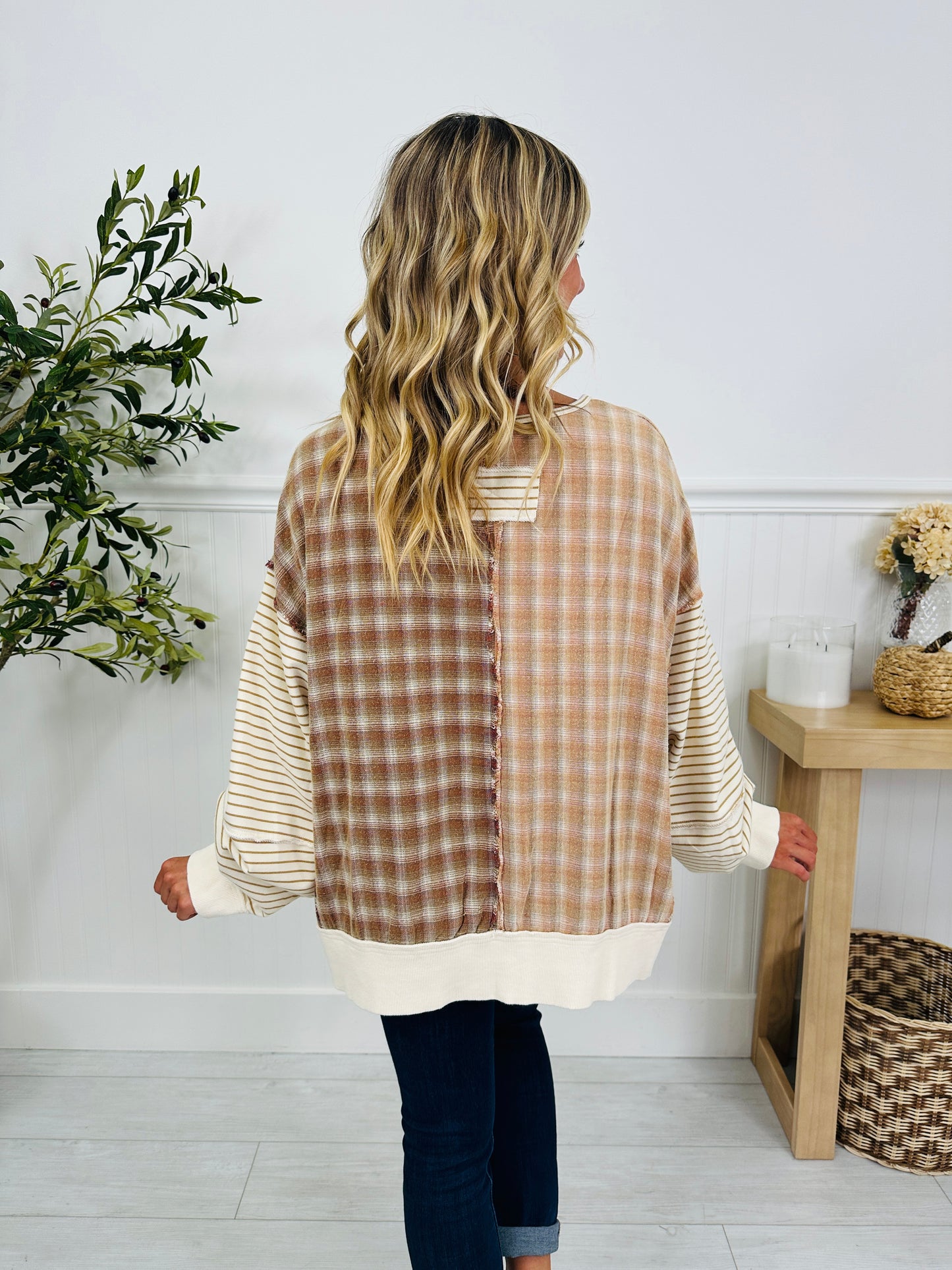 Plaid to Meet You Top