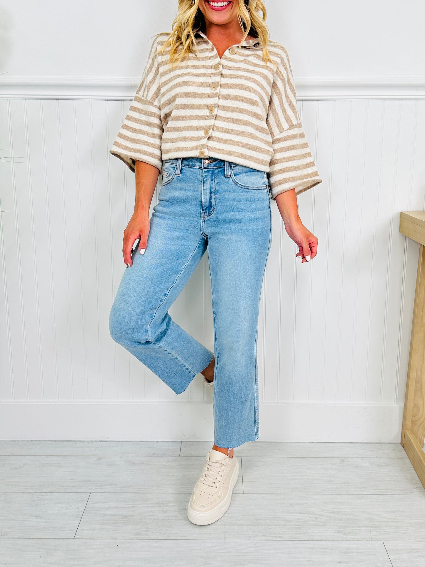 Judy Blue Feel Good Fit Ankle Straight Jeans
