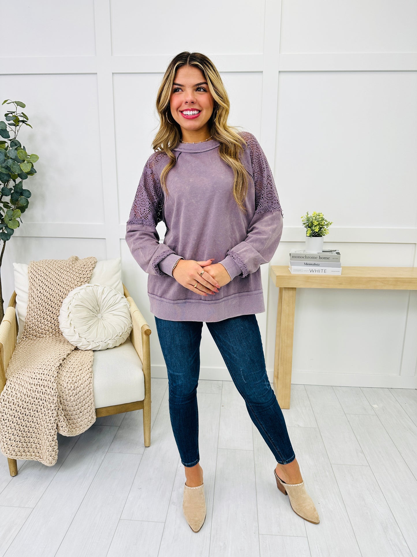 REG/CURVY Lavender Dreams Pullover