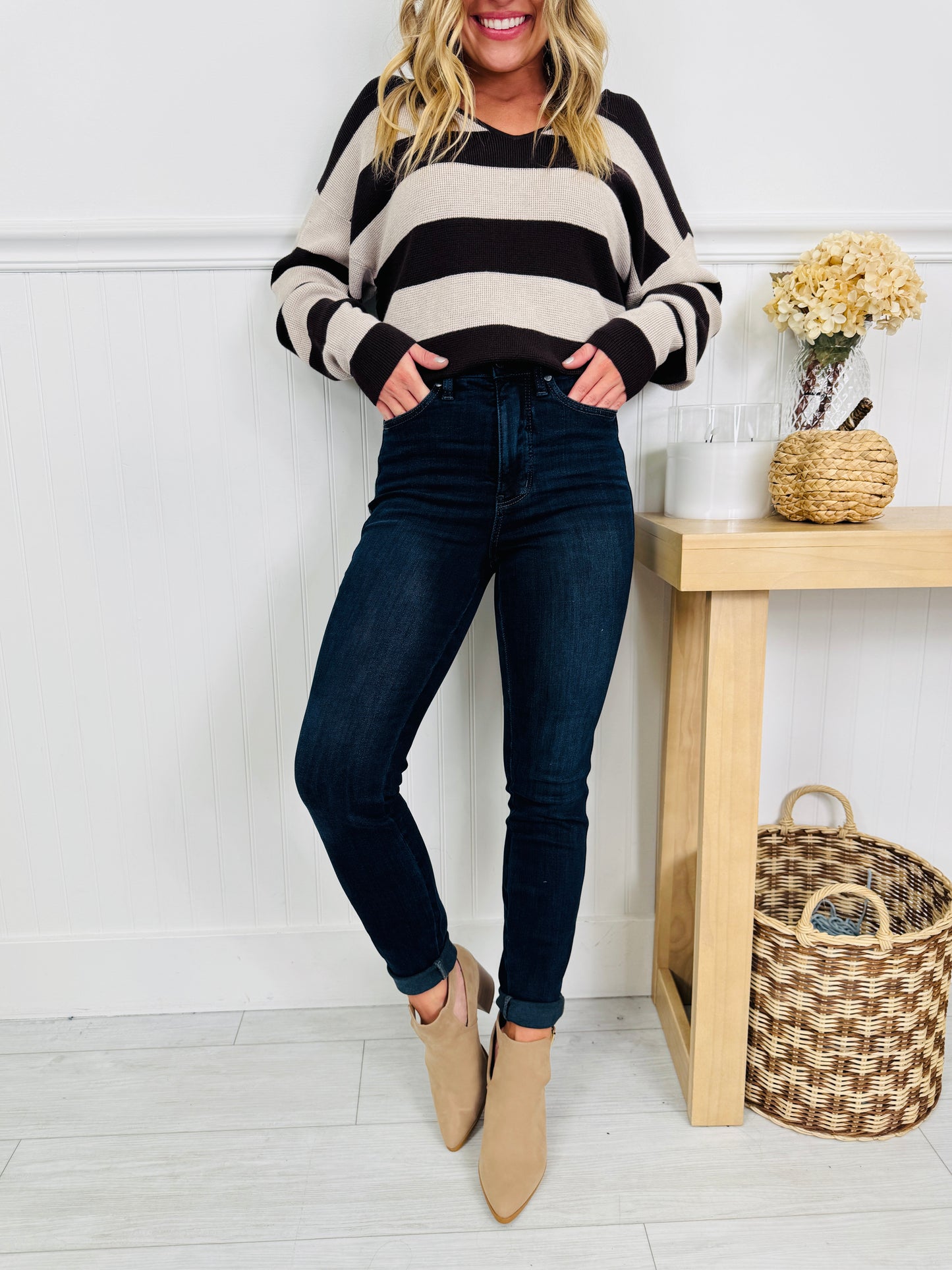 Judy Blue Sleek Situation Tummy Control Skinny Jeans