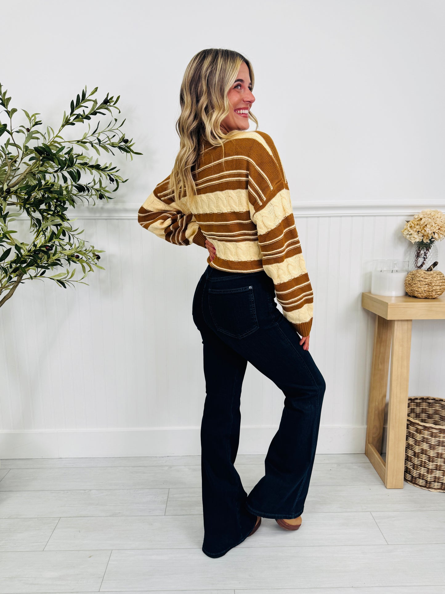 Judy Blue Flare Game Tummy Control Flare Jeans In Regular and Petite