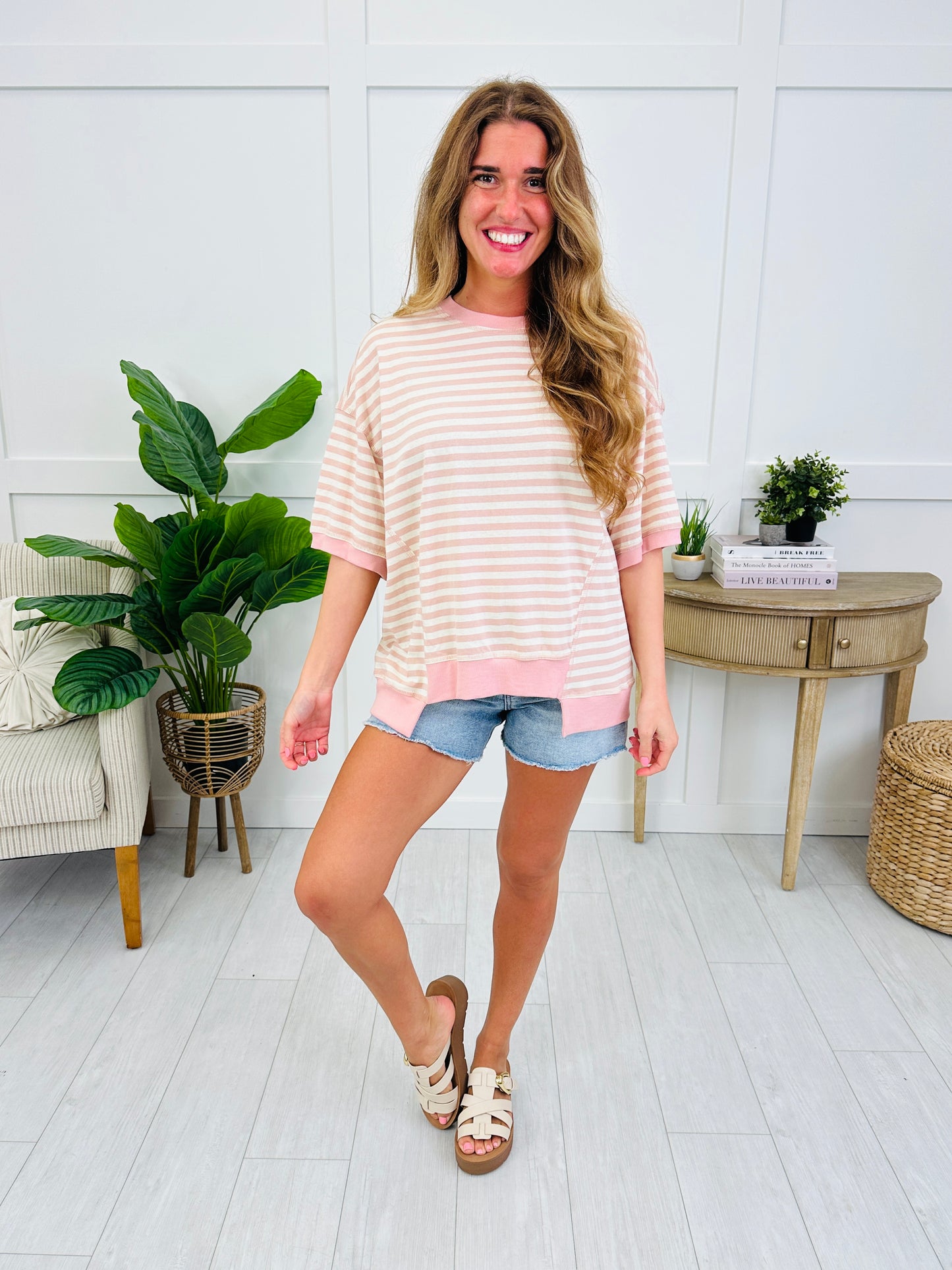 The Relaxed Line Top