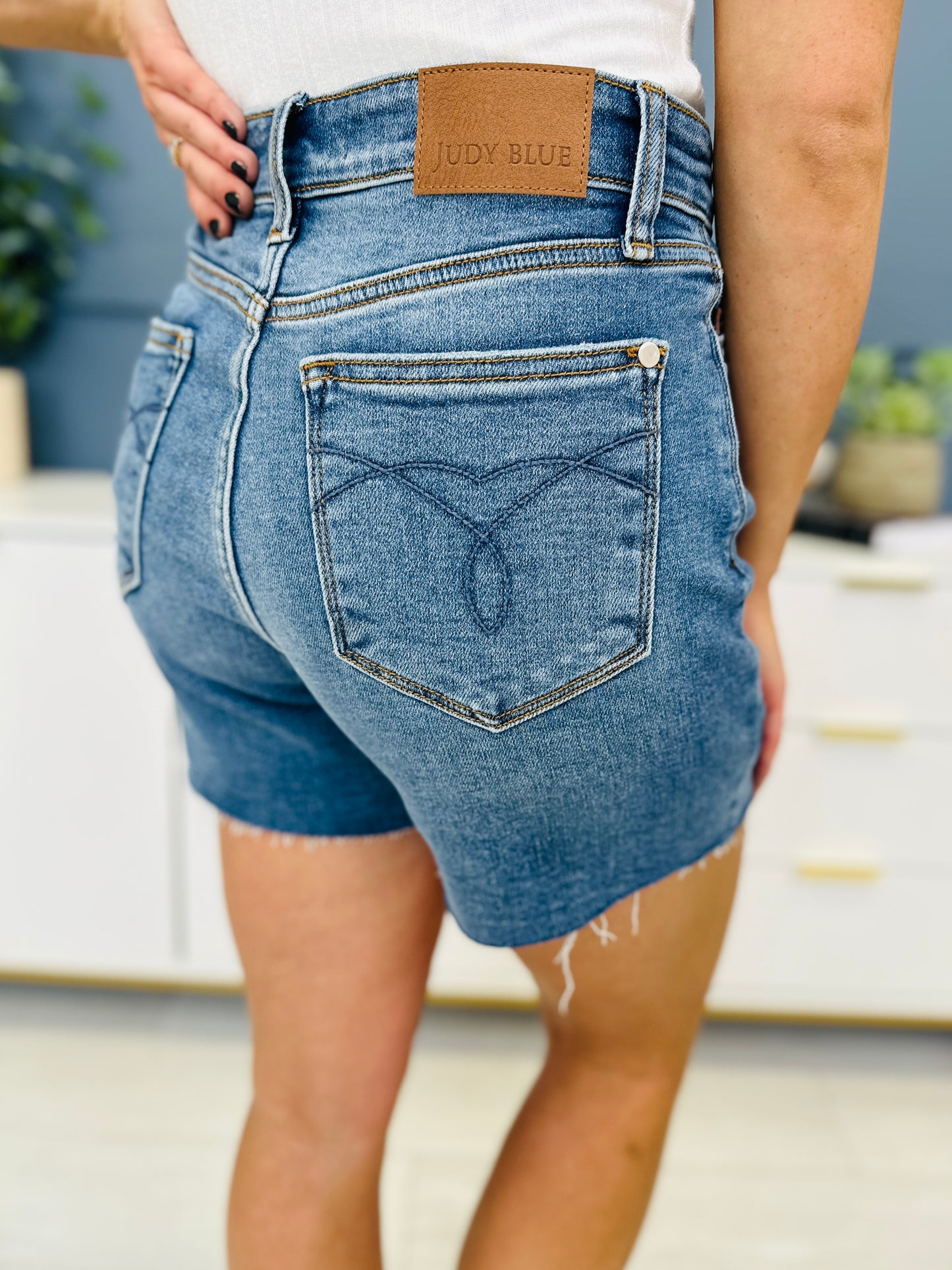 Judy Blue It Takes Two Relaxed Fit Shorts-- Two Washes in Reg/Curvy
