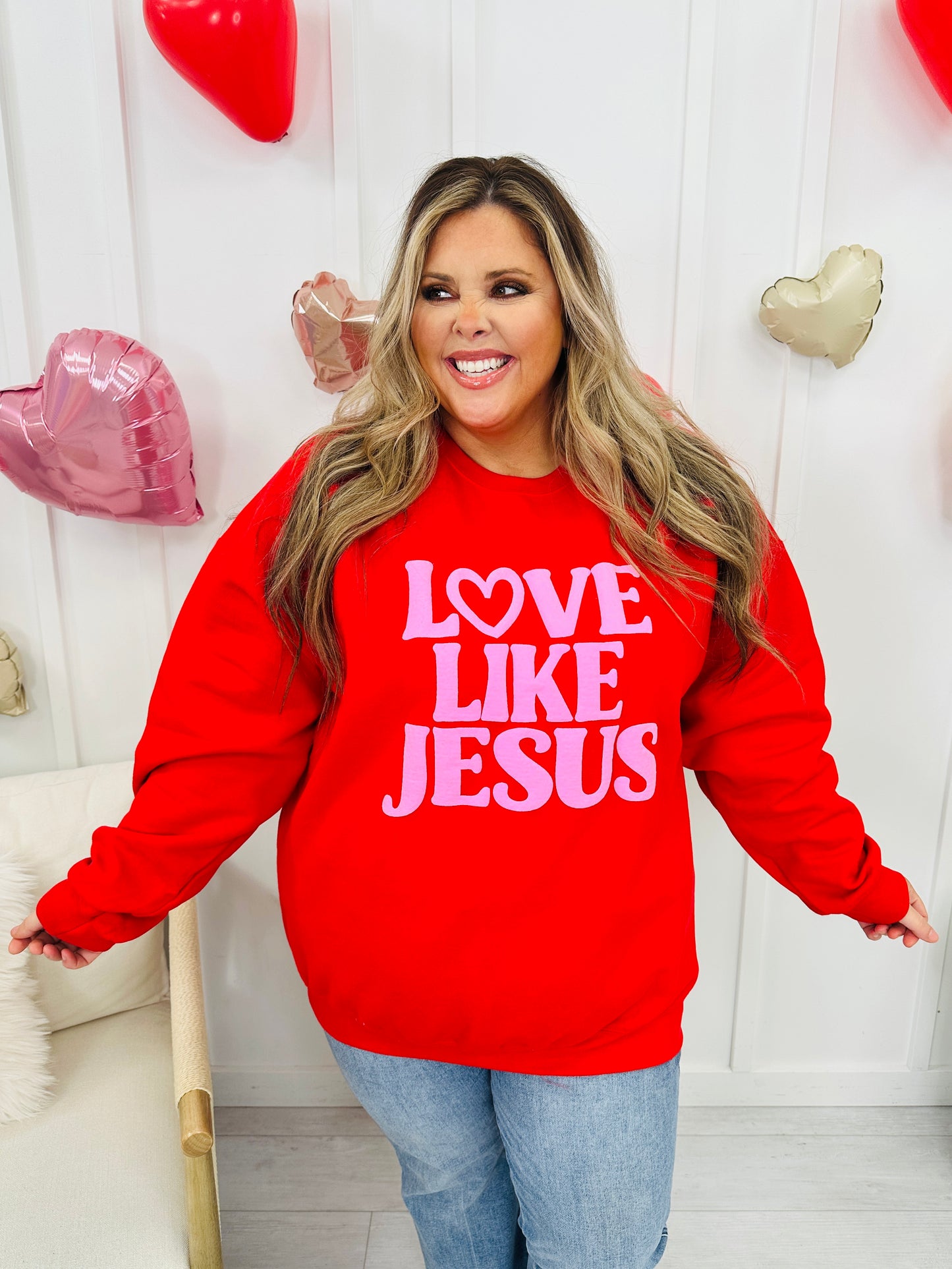 Love Like Jesus Puff Graphic Crewneck Sweatshirt