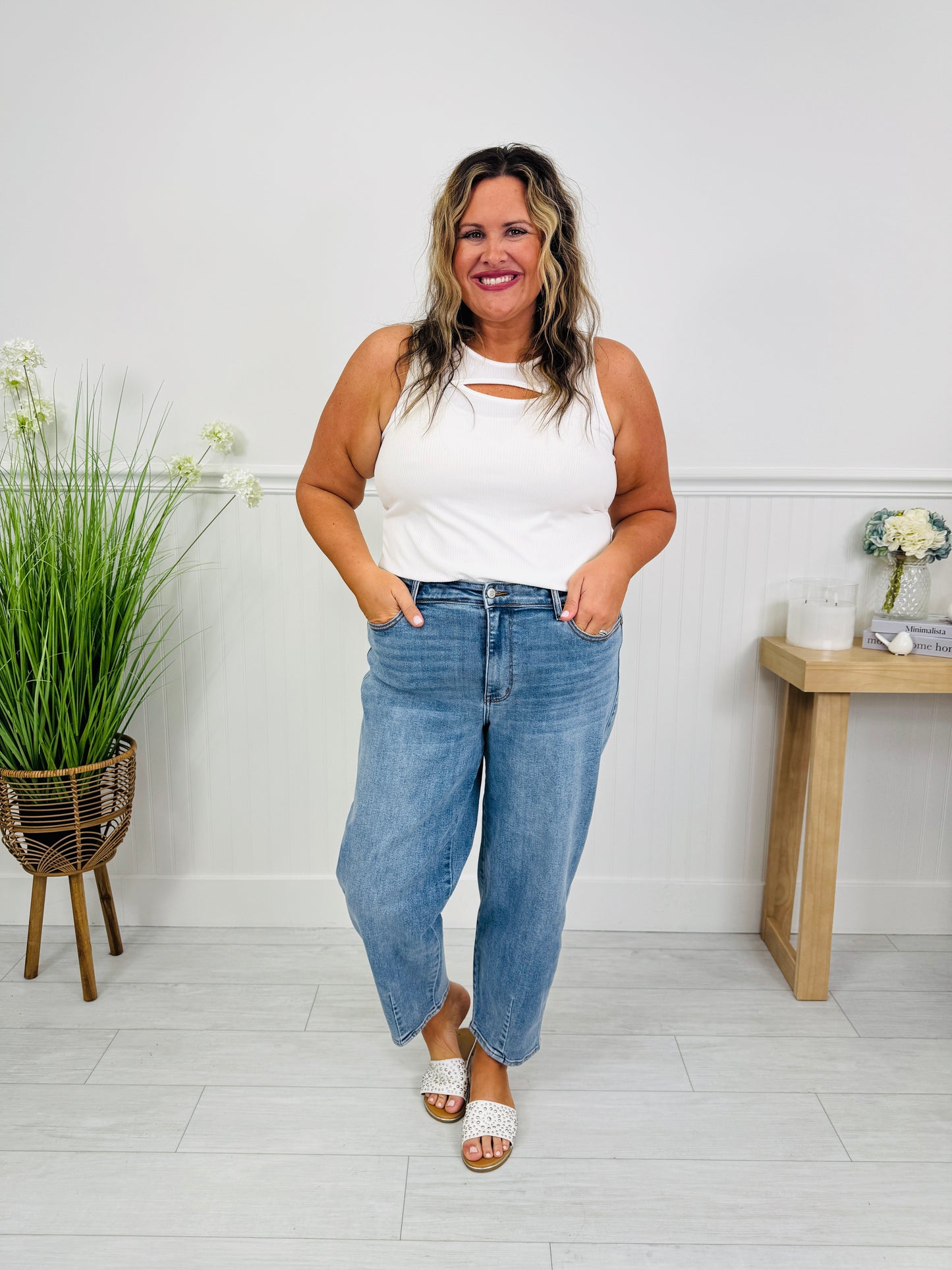 Judy Blue Breezy Barrel Jeans