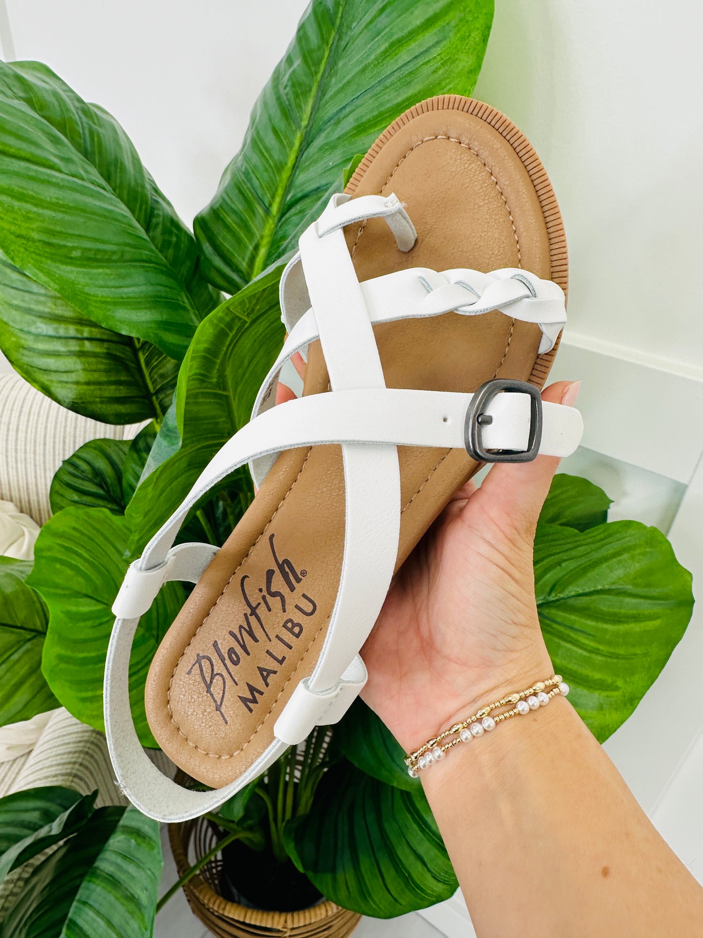 Barefoot in Capri Sandals In White