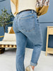 Judy Blue The Bleach Boys Midrise Boyfriend Jeans in Reg/Curvy