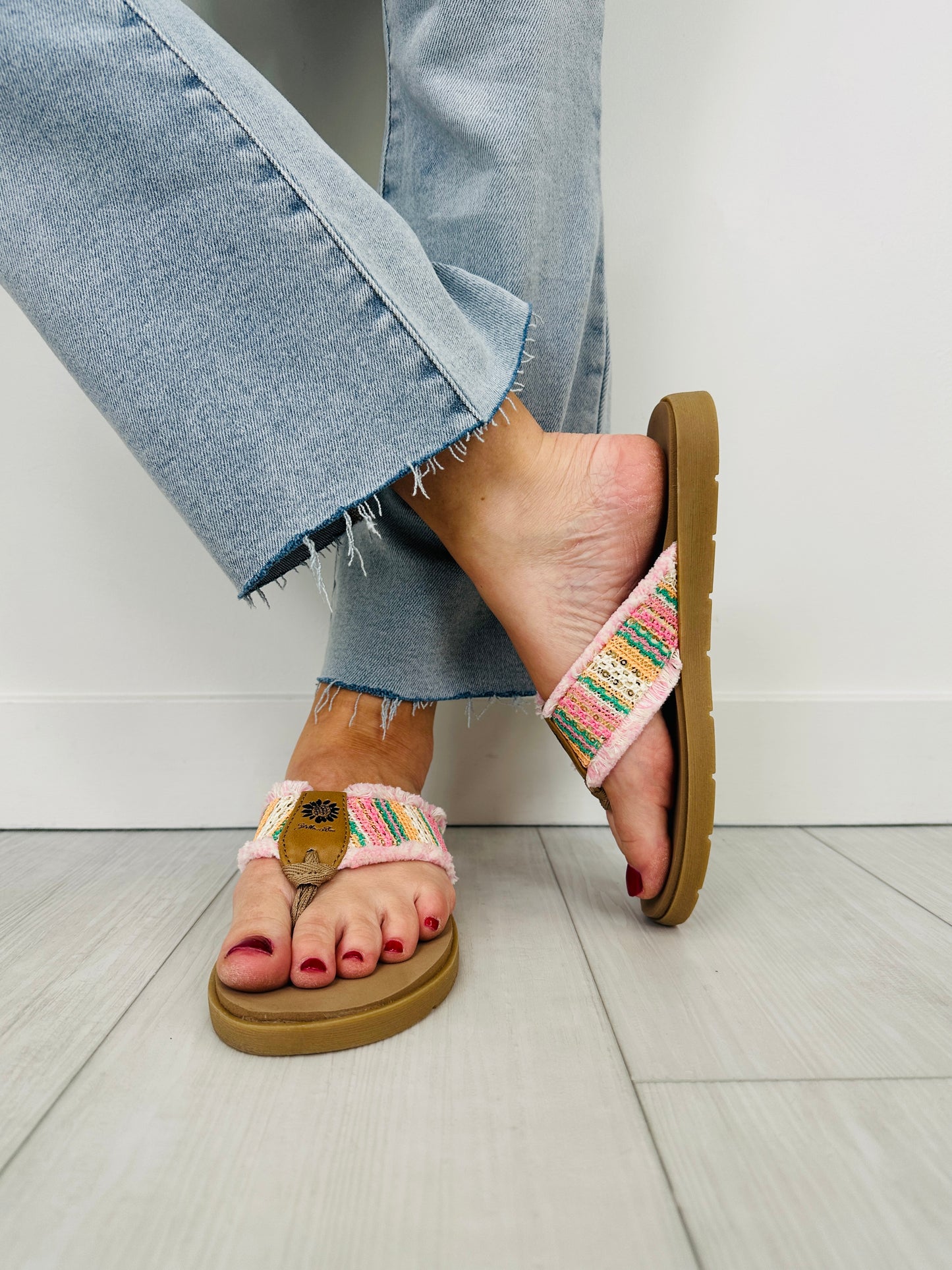 Sunwashed Serenade Flip Flops In Pink